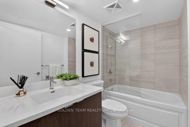 Photo 4 of Unit 1201, 219 Dundas Street E, Toronto, Moss Park — HOMEH