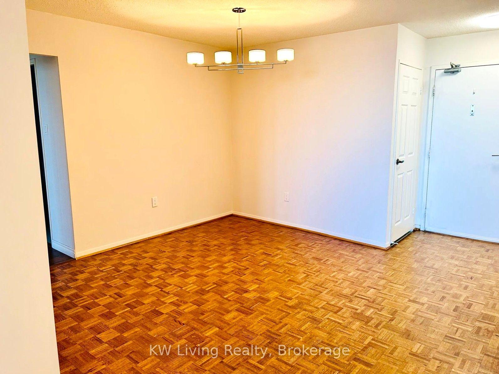 Photo 7 of Unit 1908, 55 Skymark Drive, North York, Hillcrest Village — HOMEH