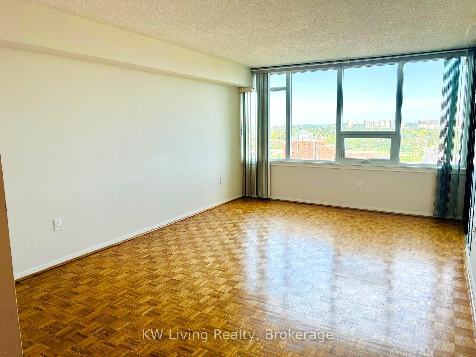 Photo 8 of Unit 1908, 55 Skymark Drive, North York, Hillcrest Village — HOMEH