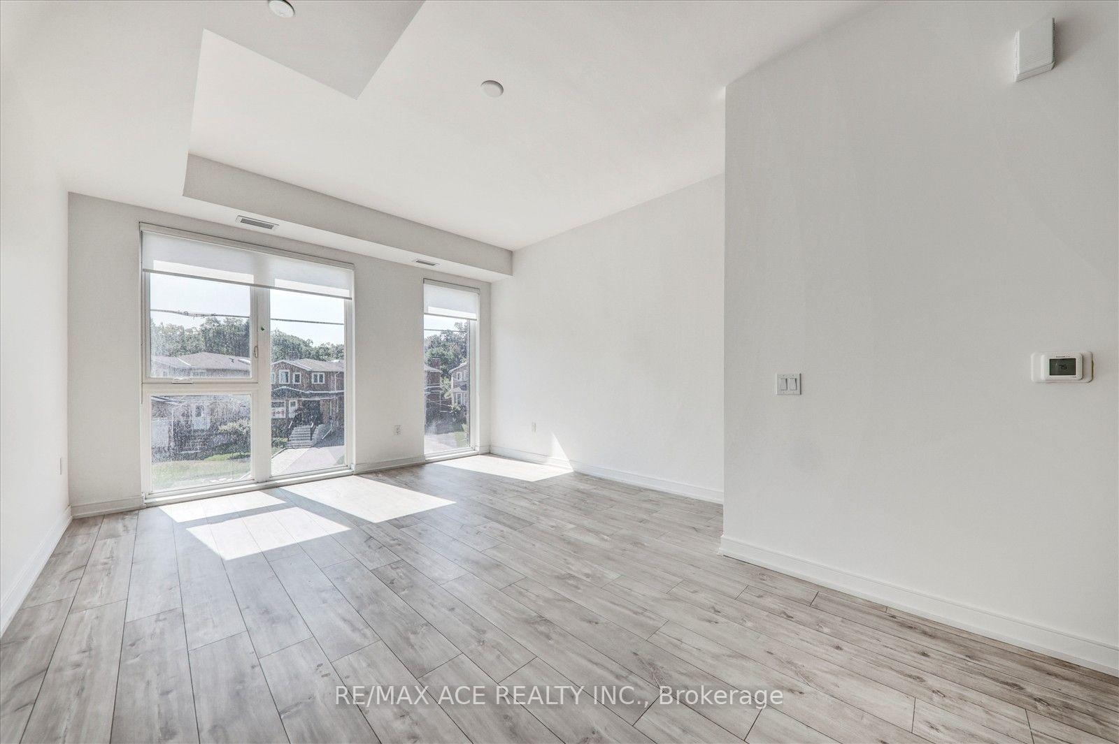 Photo 13 of Unit 11, 168 Clonmore Drive, Scarborough, Birchcliffe-Cliffside — HOMEH