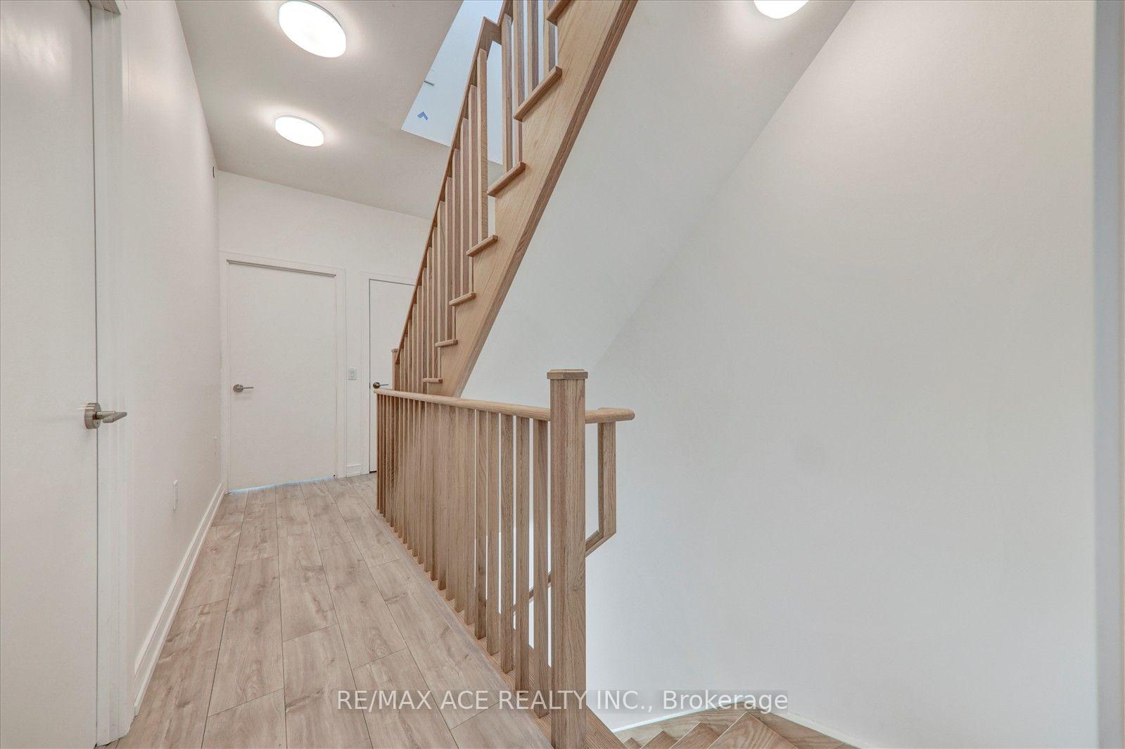 Photo 20 of Unit 11, 168 Clonmore Drive, Scarborough, Birchcliffe-Cliffside — HOMEH