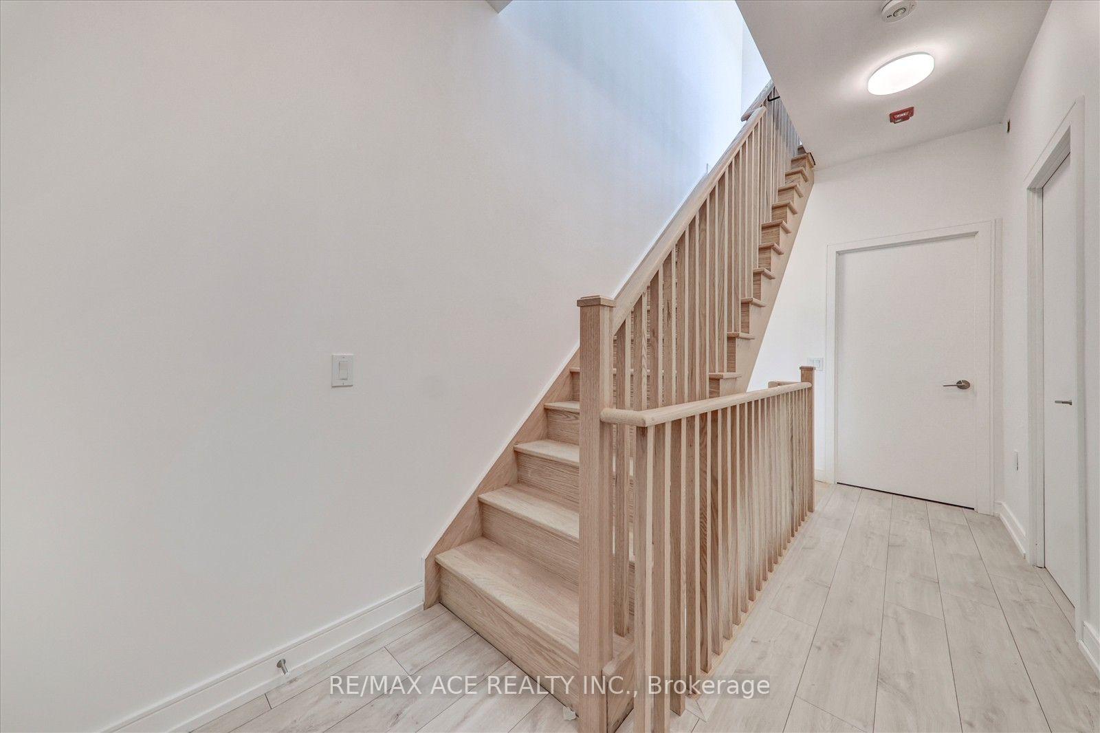 Photo 30 of Unit 11, 168 Clonmore Drive, Scarborough, Birchcliffe-Cliffside — HOMEH