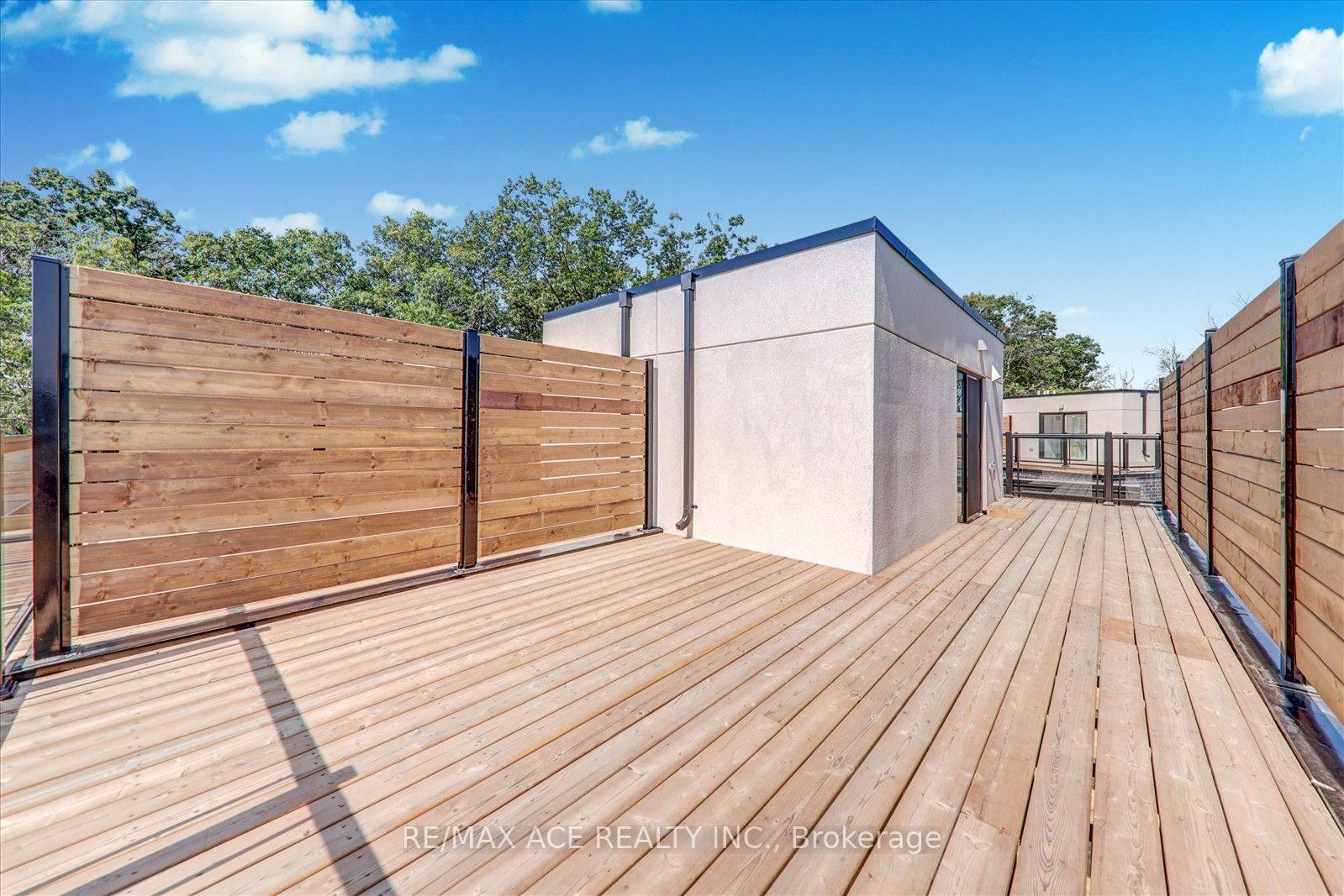 Photo 7 of Unit 11, 168 Clonmore Drive, Scarborough, Birchcliffe-Cliffside — HOMEH