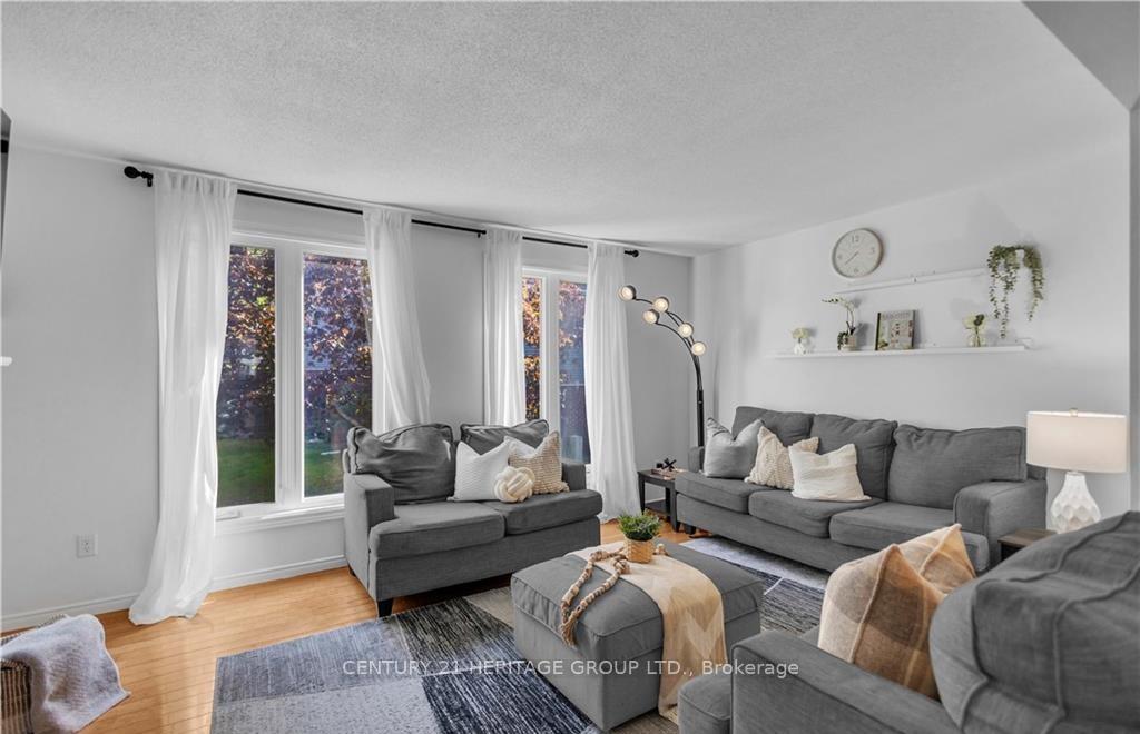 Photo 9 of Unit D, 52 Harris Avenue, Brantford, Braneida Industrial Park — HOMEH