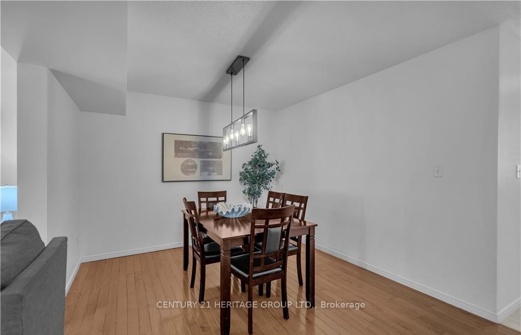 Photo 11 of Unit D, 52 Harris Avenue, Brantford, Braneida Industrial Park — HOMEH