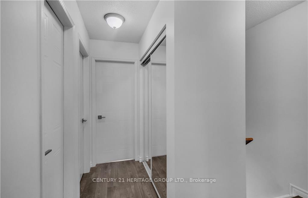 Photo 19 of Unit D, 52 Harris Avenue, Brantford, Braneida Industrial Park — HOMEH