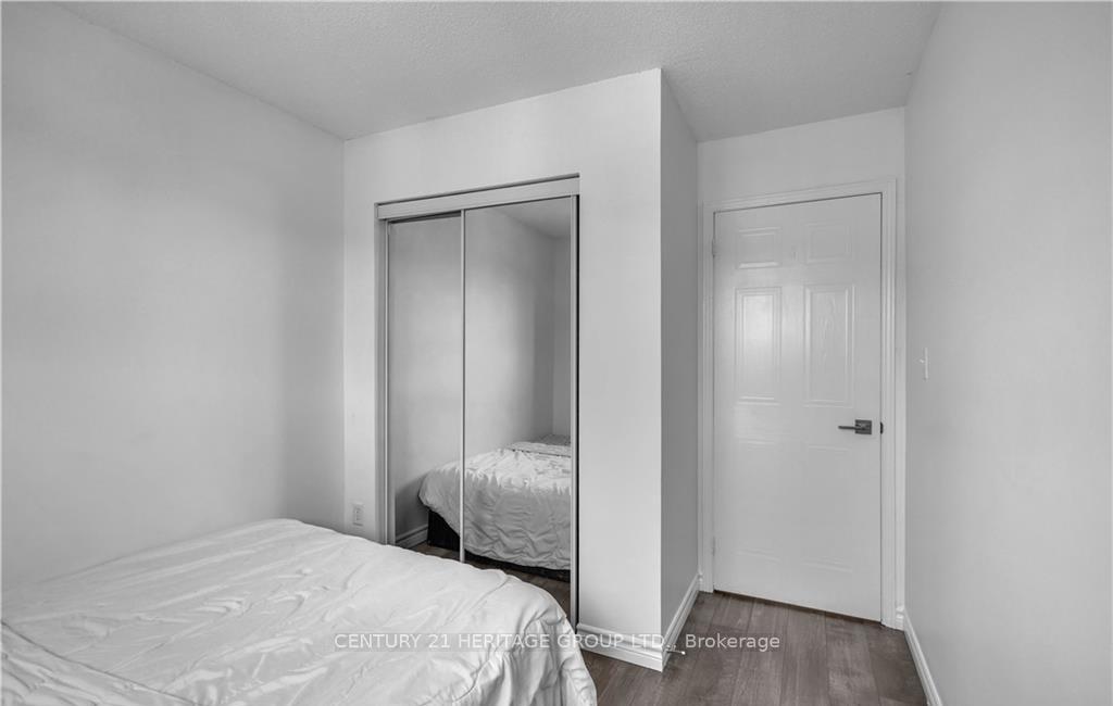 Photo 24 of Unit D, 52 Harris Avenue, Brantford, Braneida Industrial Park — HOMEH