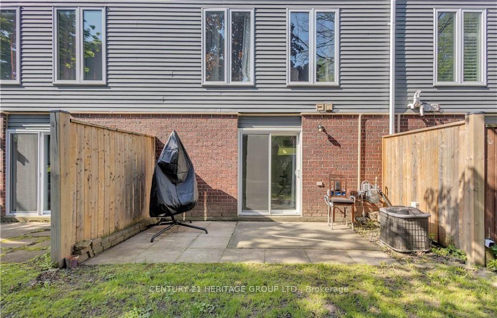 Photo 34 of Unit D, 52 Harris Avenue, Brantford, Braneida Industrial Park — HOMEH