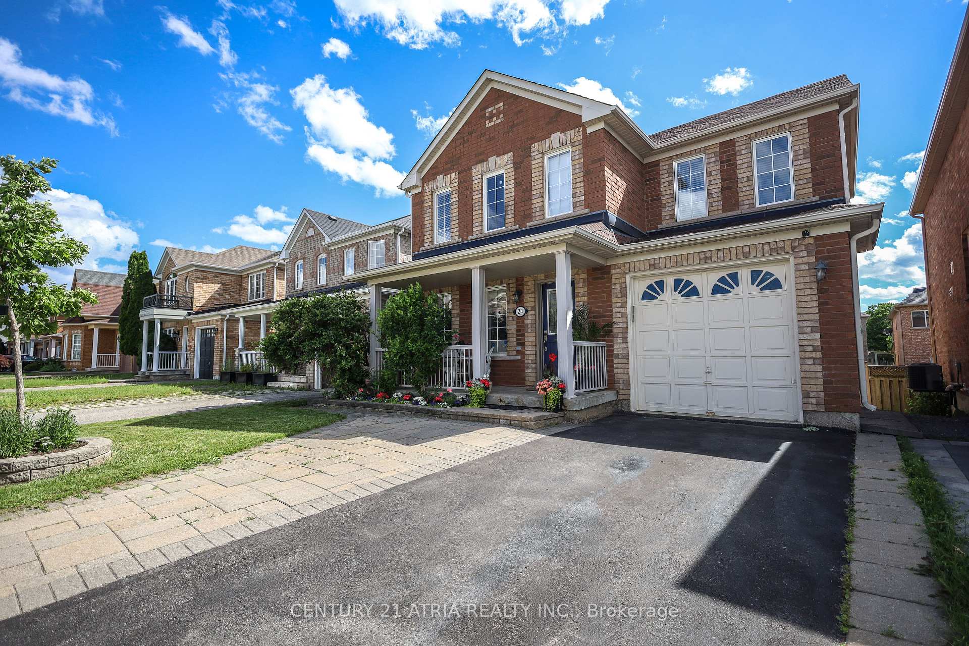 Photo 1 of 24 William Grant Road, Markham, Greensborough — HOMEH