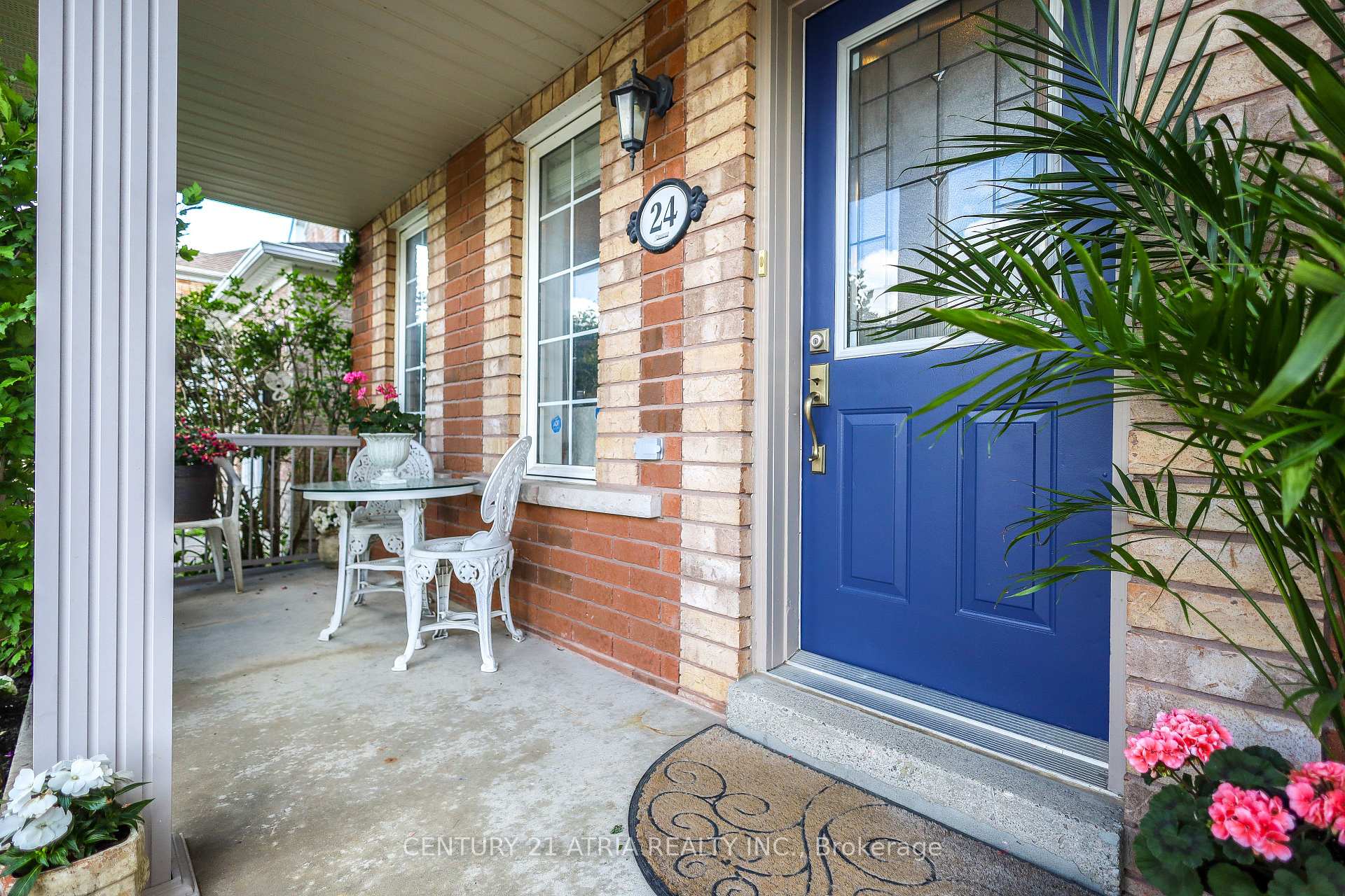 Photo 5 of 24 William Grant Road, Markham, Greensborough — HOMEH