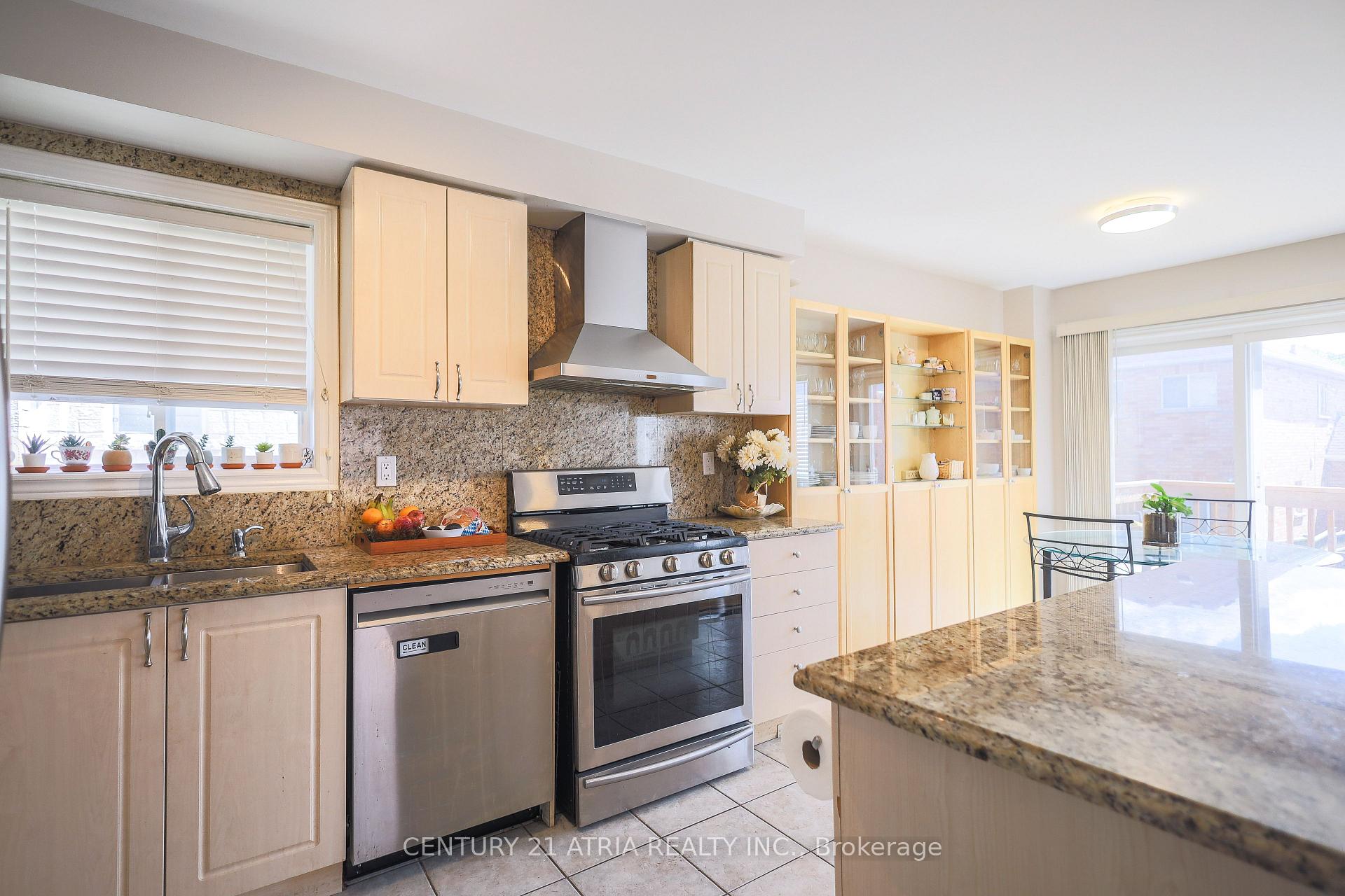 Photo 23 of 24 William Grant Road, Markham, Greensborough — HOMEH