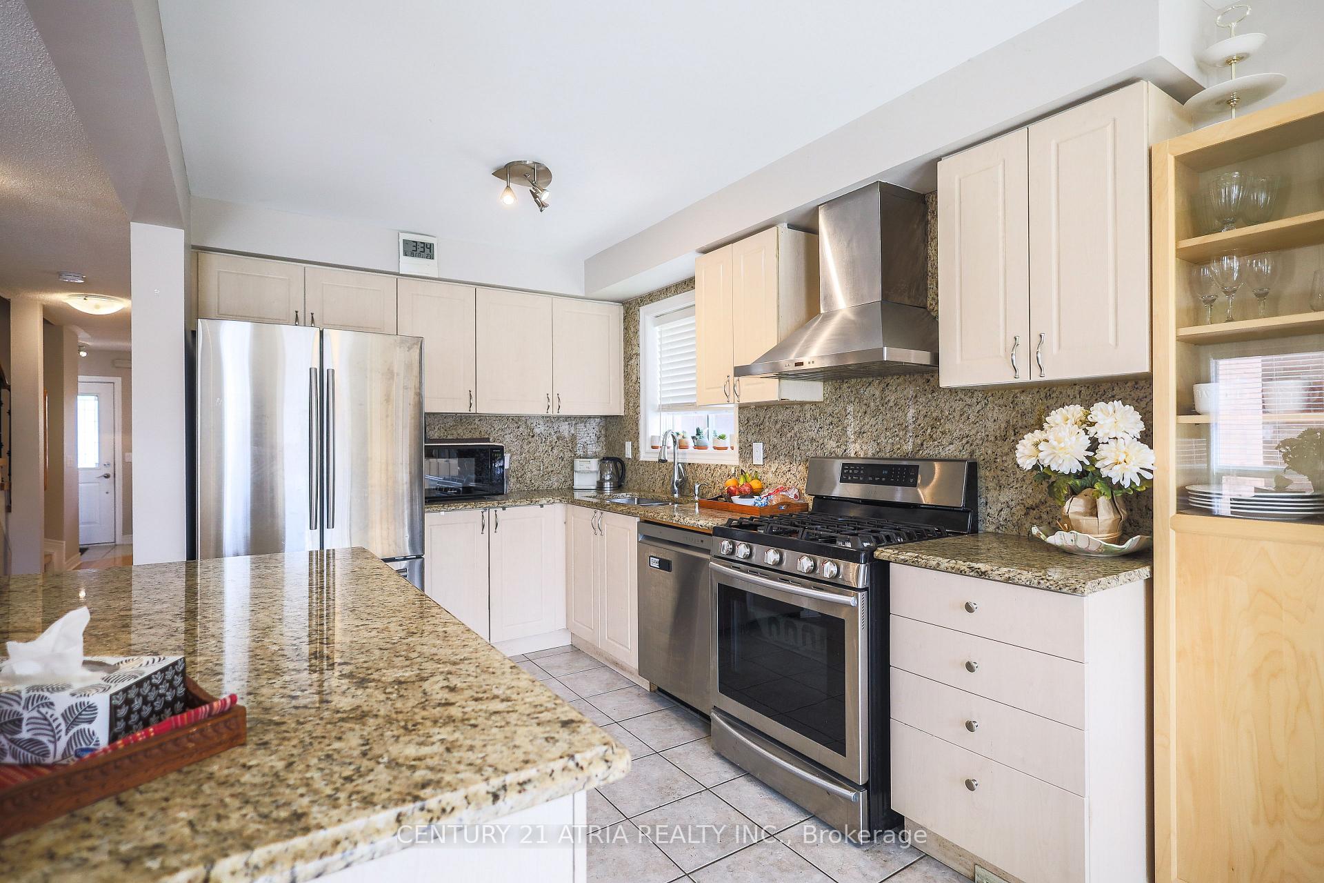Photo 29 of 24 William Grant Road, Markham, Greensborough — HOMEH
