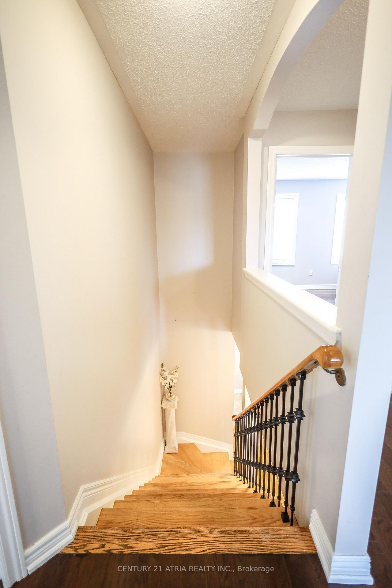 Photo 45 of 24 William Grant Road, Markham, Greensborough — HOMEH