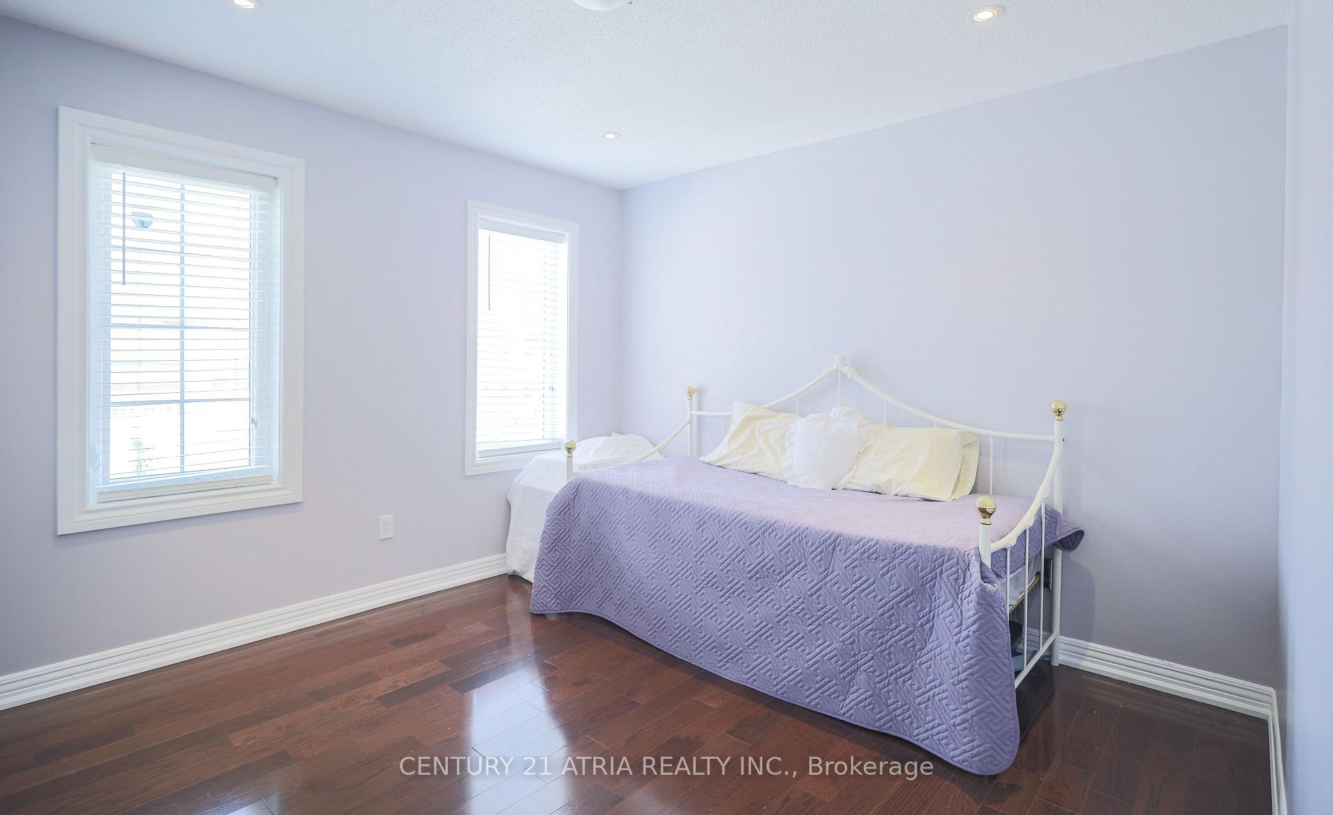 Photo 65 of 24 William Grant Road, Markham, Greensborough — HOMEH