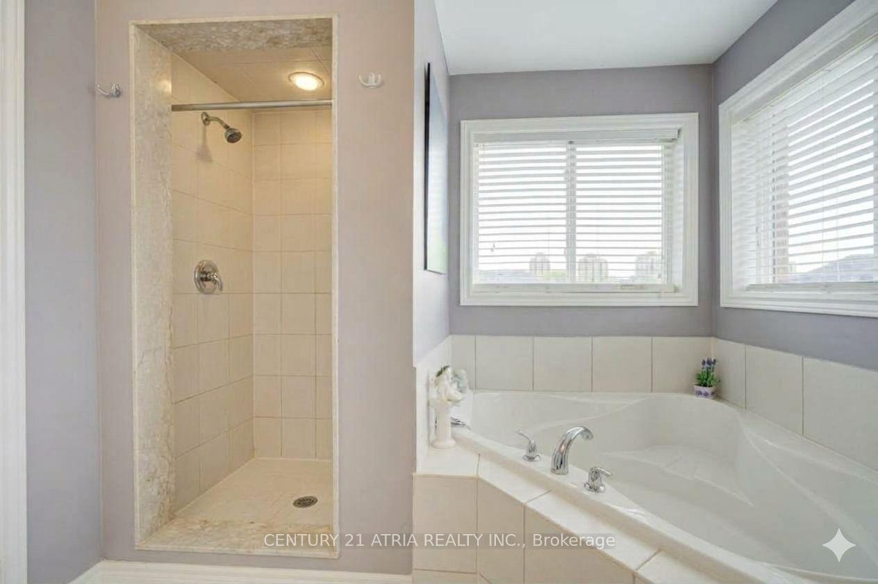 Photo 38 of 24 William Grant Road, Markham, Greensborough — HOMEH