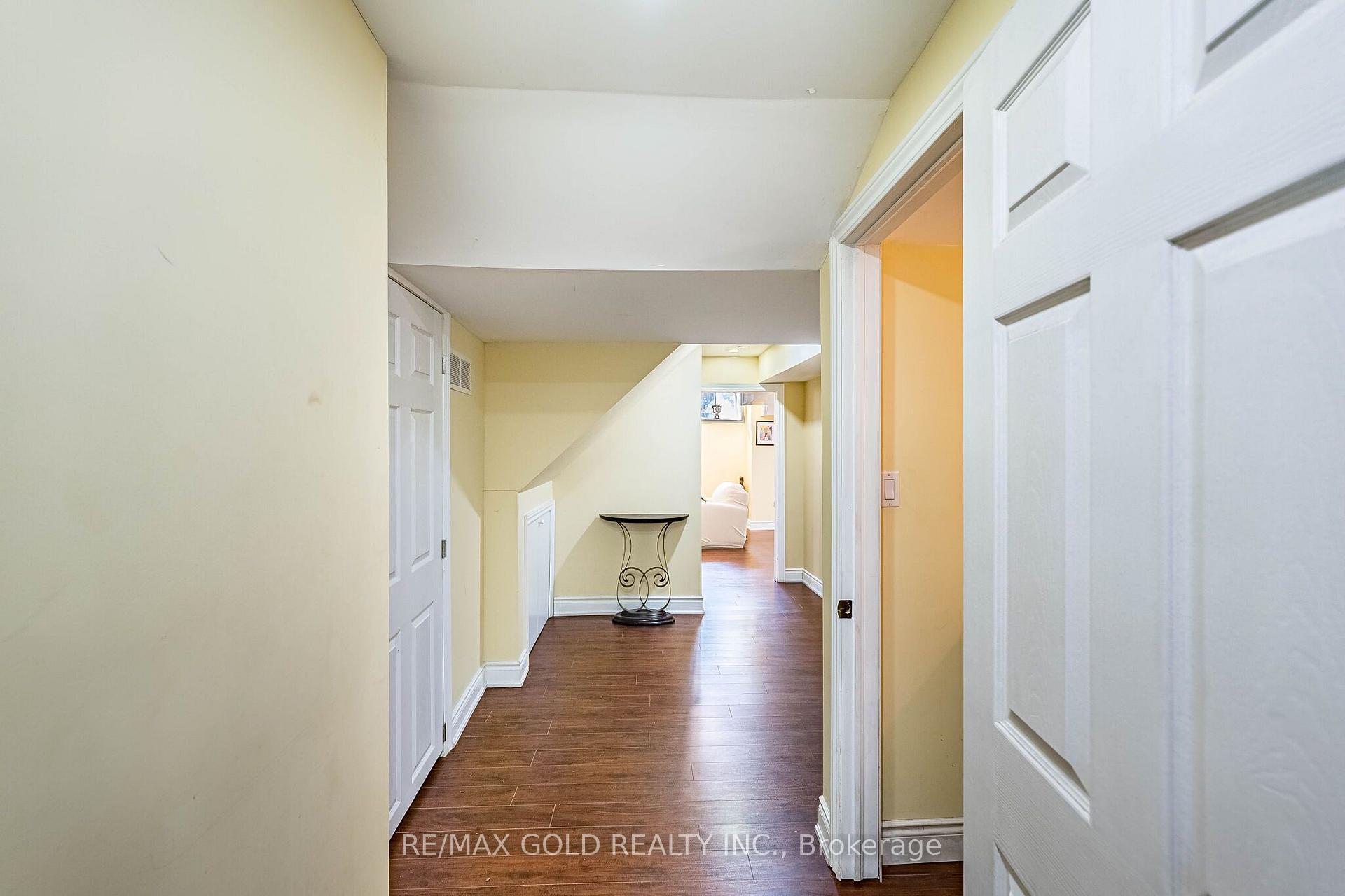 Photo 36 of 77 Schooner Drive, Brampton, Fletcher's Meadow — HOMEH