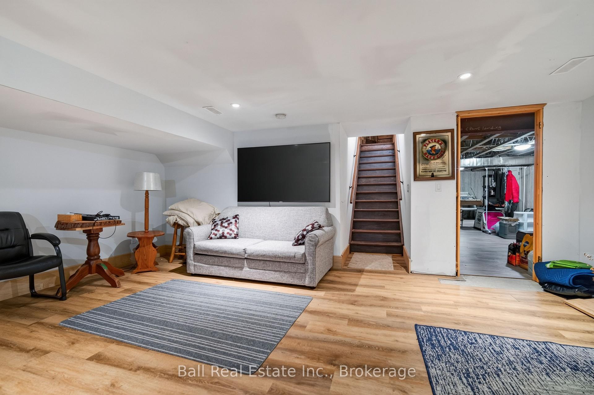Photo 32 of 2350 Crowes Landing Road, Douro-Dummer — HOMEH