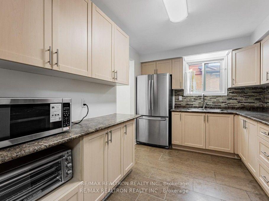 Photo 7 of Unit Basement, 157 Angus Drive, North York, Don Valley Village — HOMEH