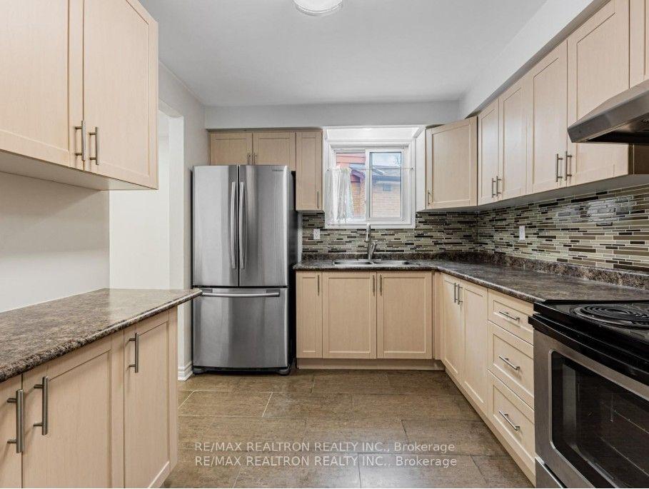 Photo 9 of Unit Basement, 157 Angus Drive, North York, Don Valley Village — HOMEH