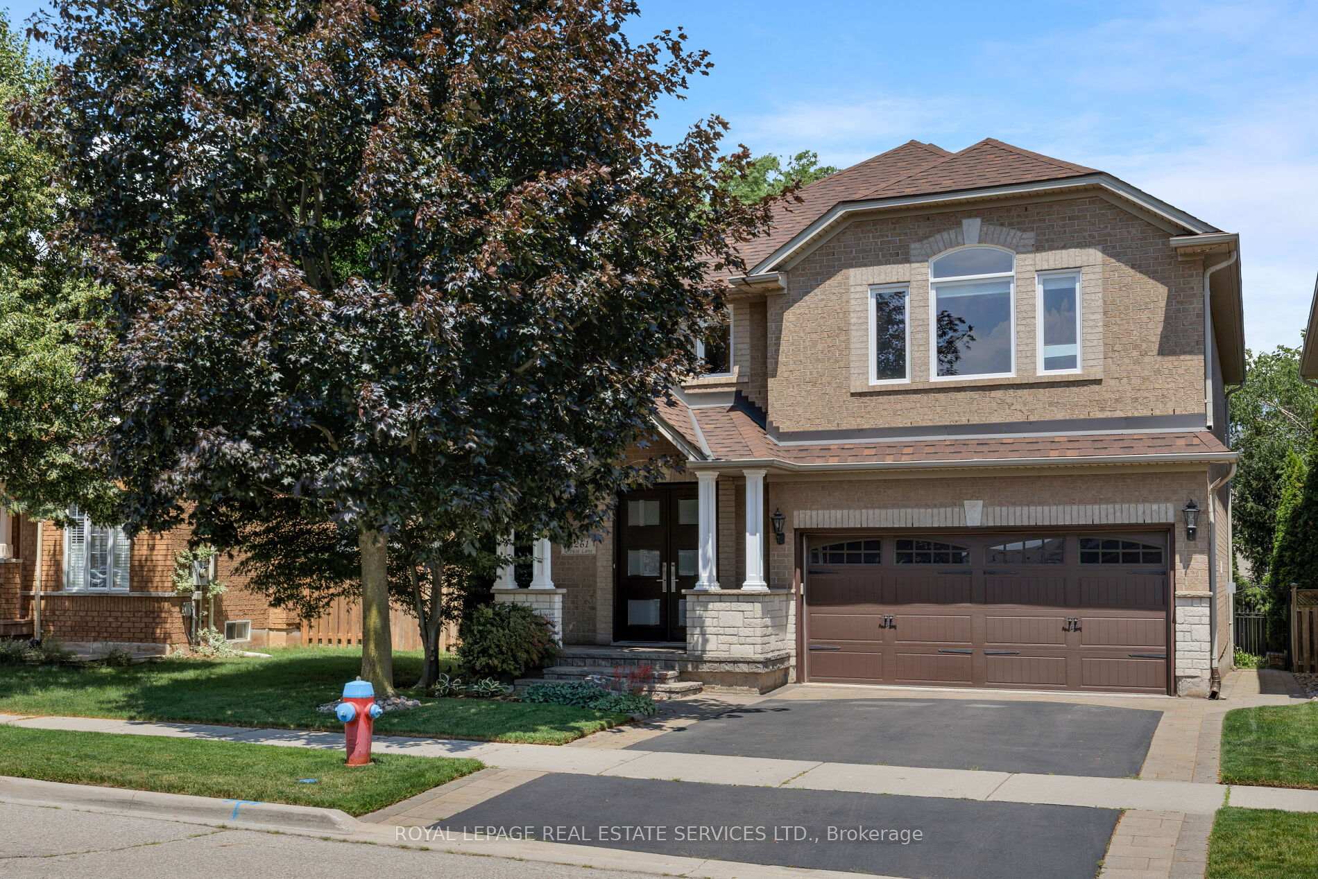 Front of 2261 Grouse Lane