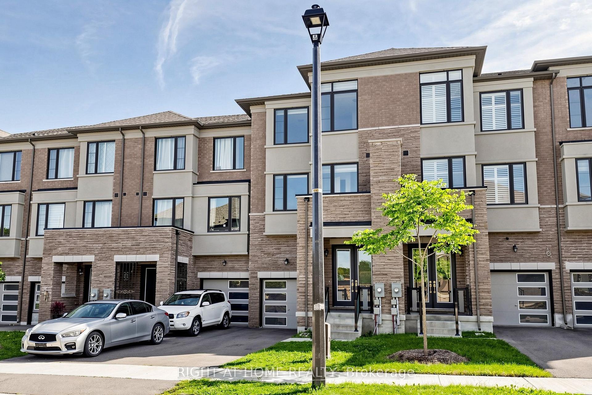 Photo 2 of 954 Isaac Phillips Way, Newmarket, Summerhill Estates — HOMEH