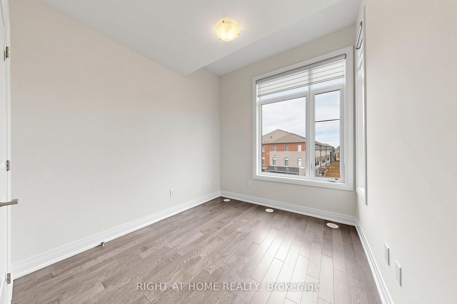 Photo 17 of 954 Isaac Phillips Way, Newmarket, Summerhill Estates — HOMEH