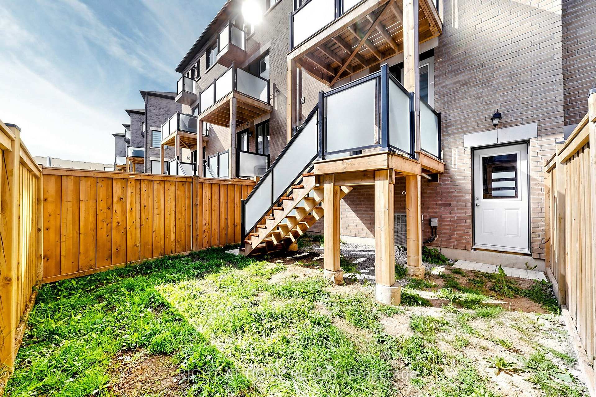Photo 26 of 954 Isaac Phillips Way, Newmarket, Summerhill Estates — HOMEH