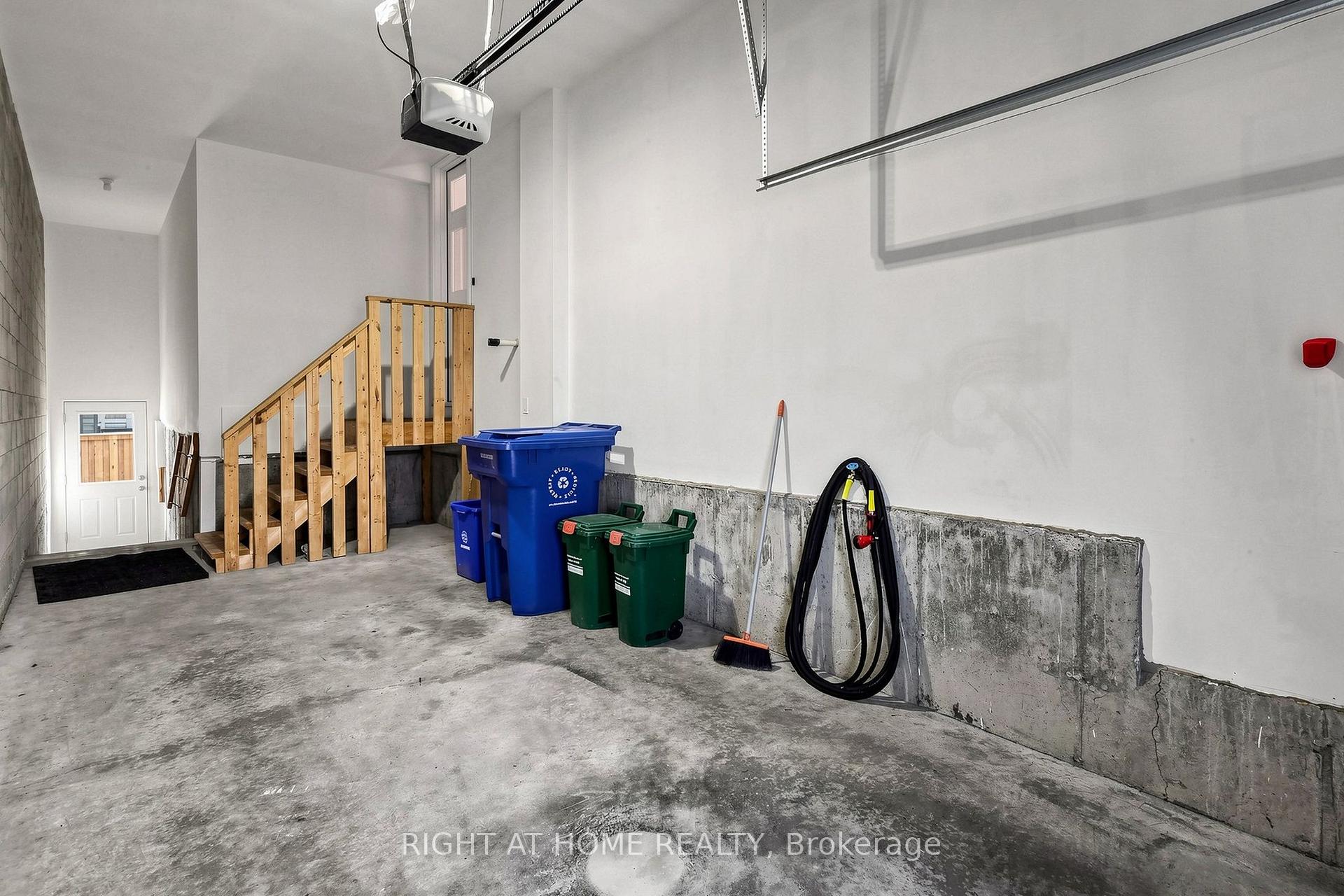 Photo 27 of 954 Isaac Phillips Way, Newmarket, Summerhill Estates — HOMEH