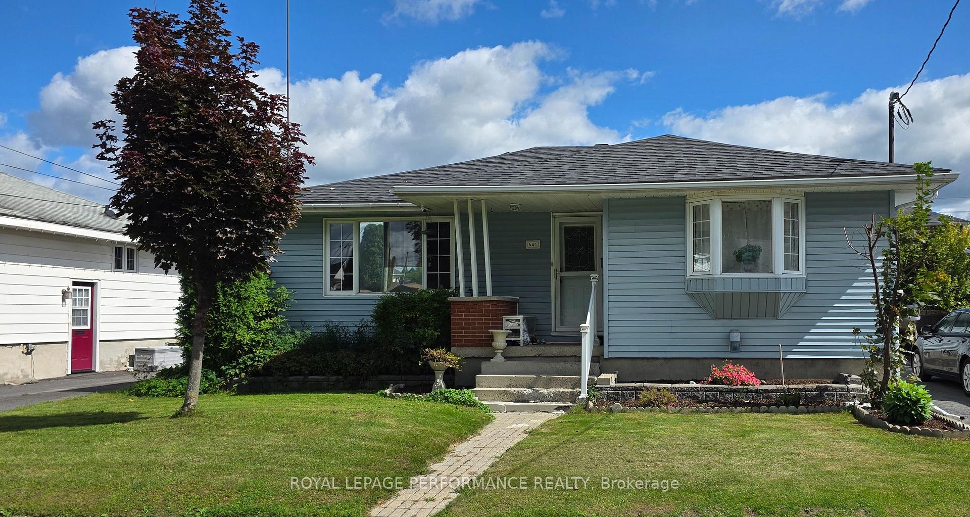 Photo of 641 Burton Avenue