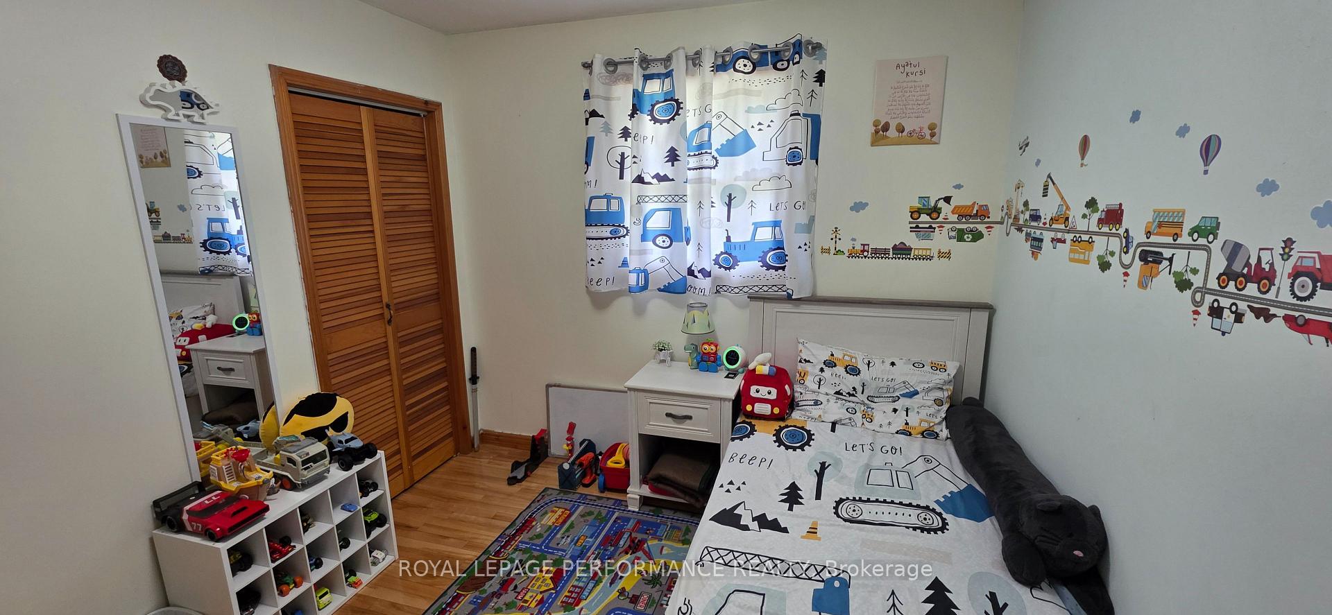 Photo 19 of 641 Burton Avenue, Cornwall, Cornwall — HOMEH