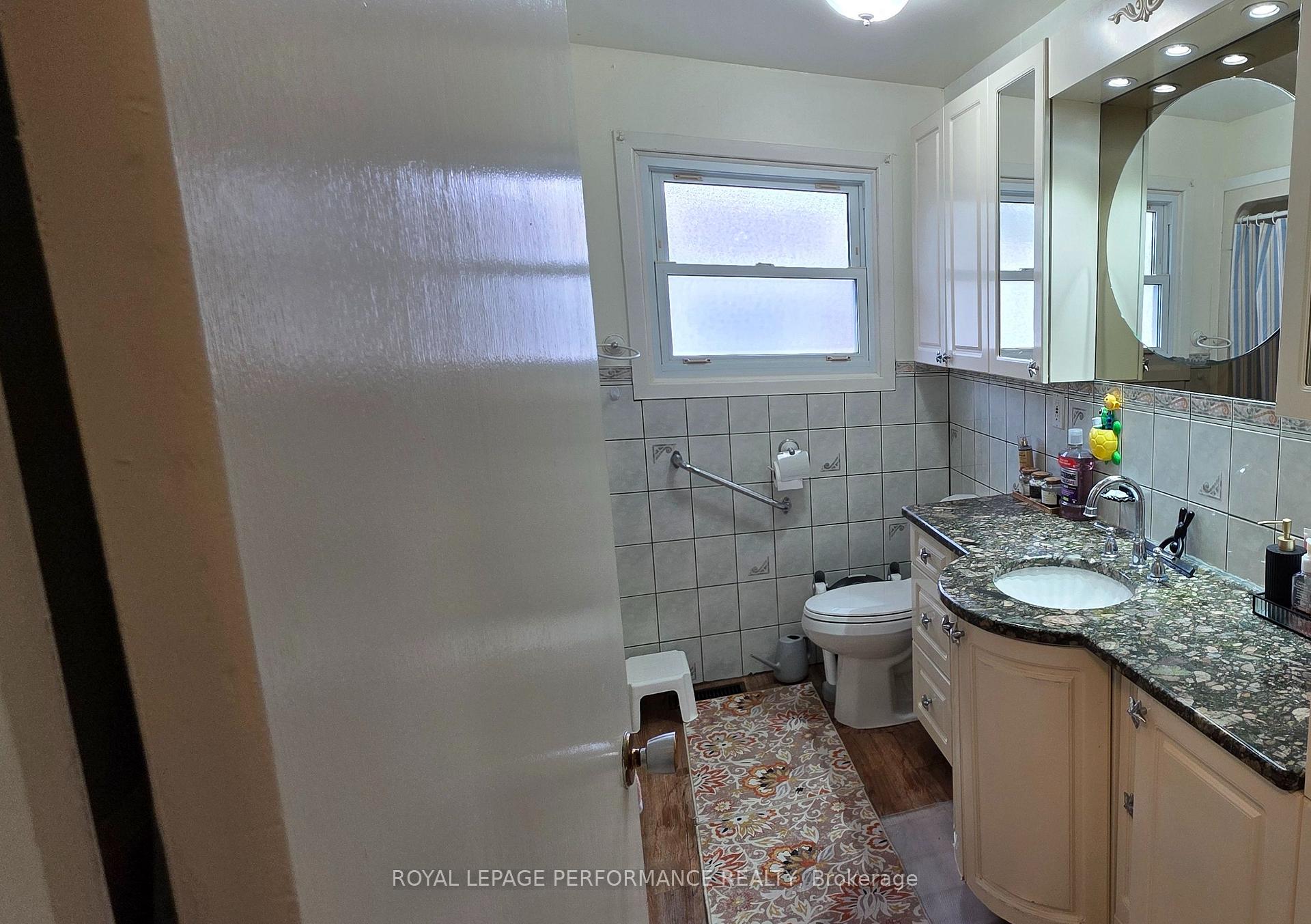 Photo 32 of 641 Burton Avenue, Cornwall, Cornwall — HOMEH
