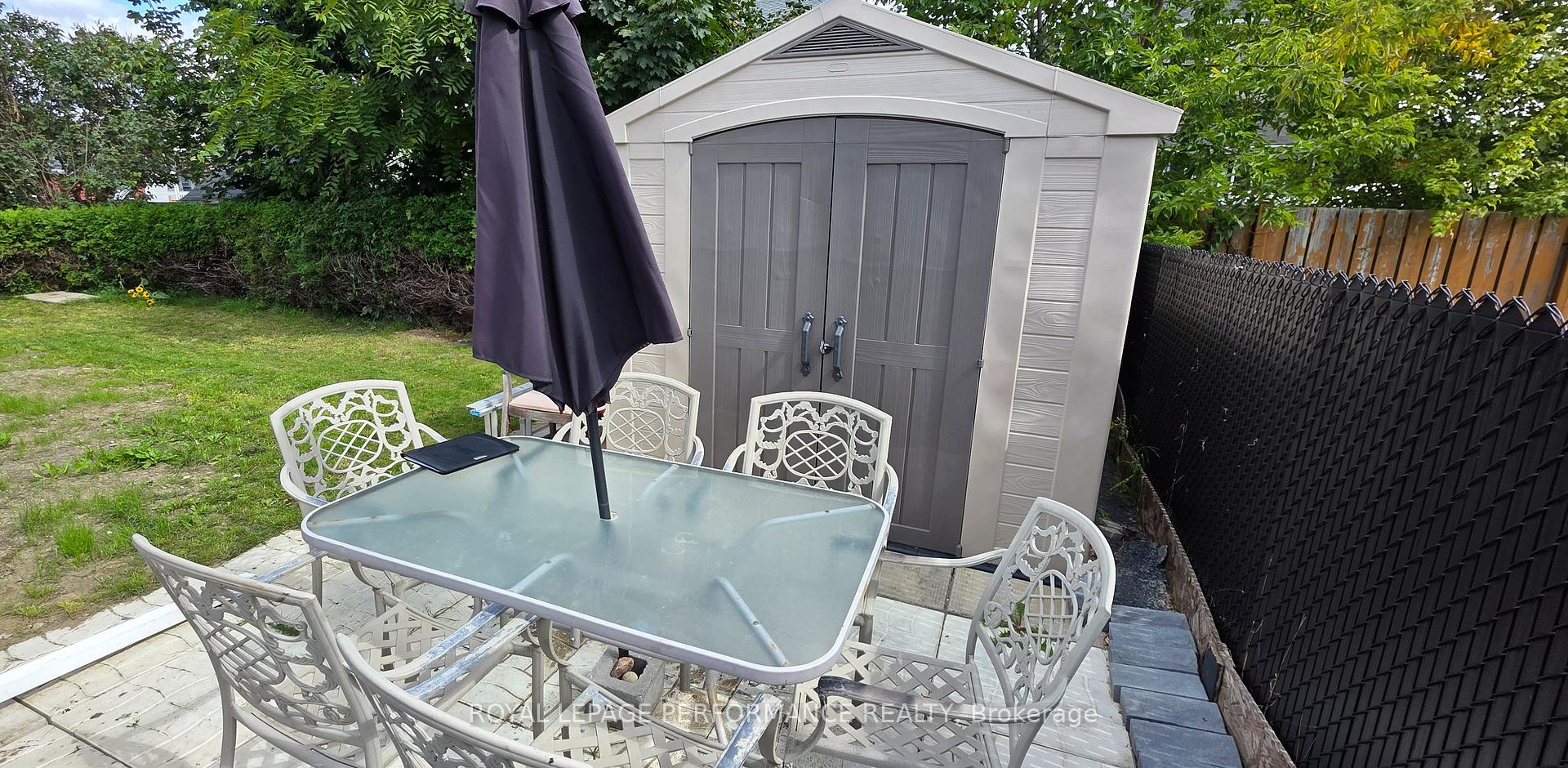 Photo 33 of 641 Burton Avenue, Cornwall, Cornwall — HOMEH