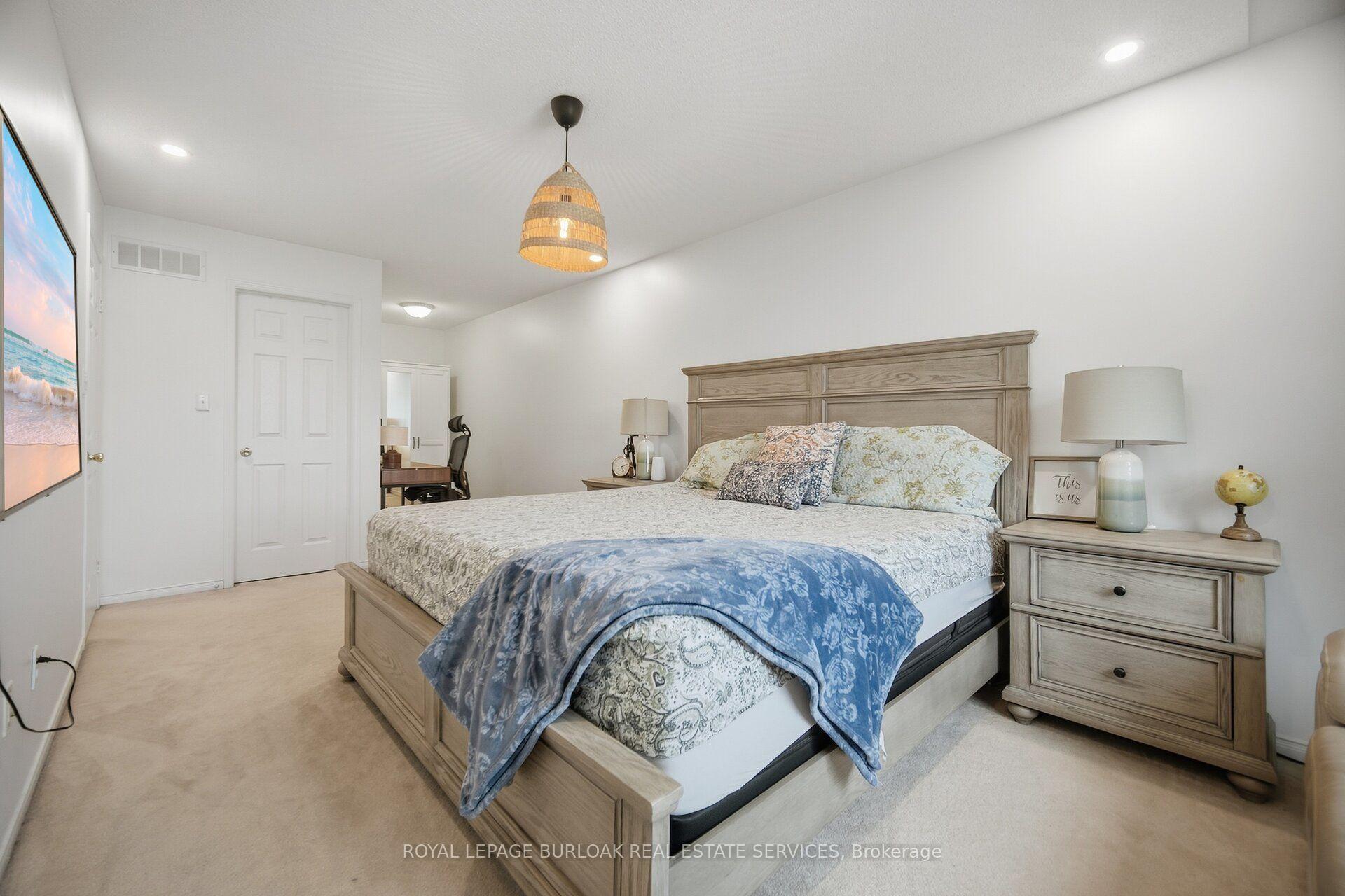 Photo 25 of 842 Upper Kenilworth Avenue, Hamilton, Lisgar — HOMEH