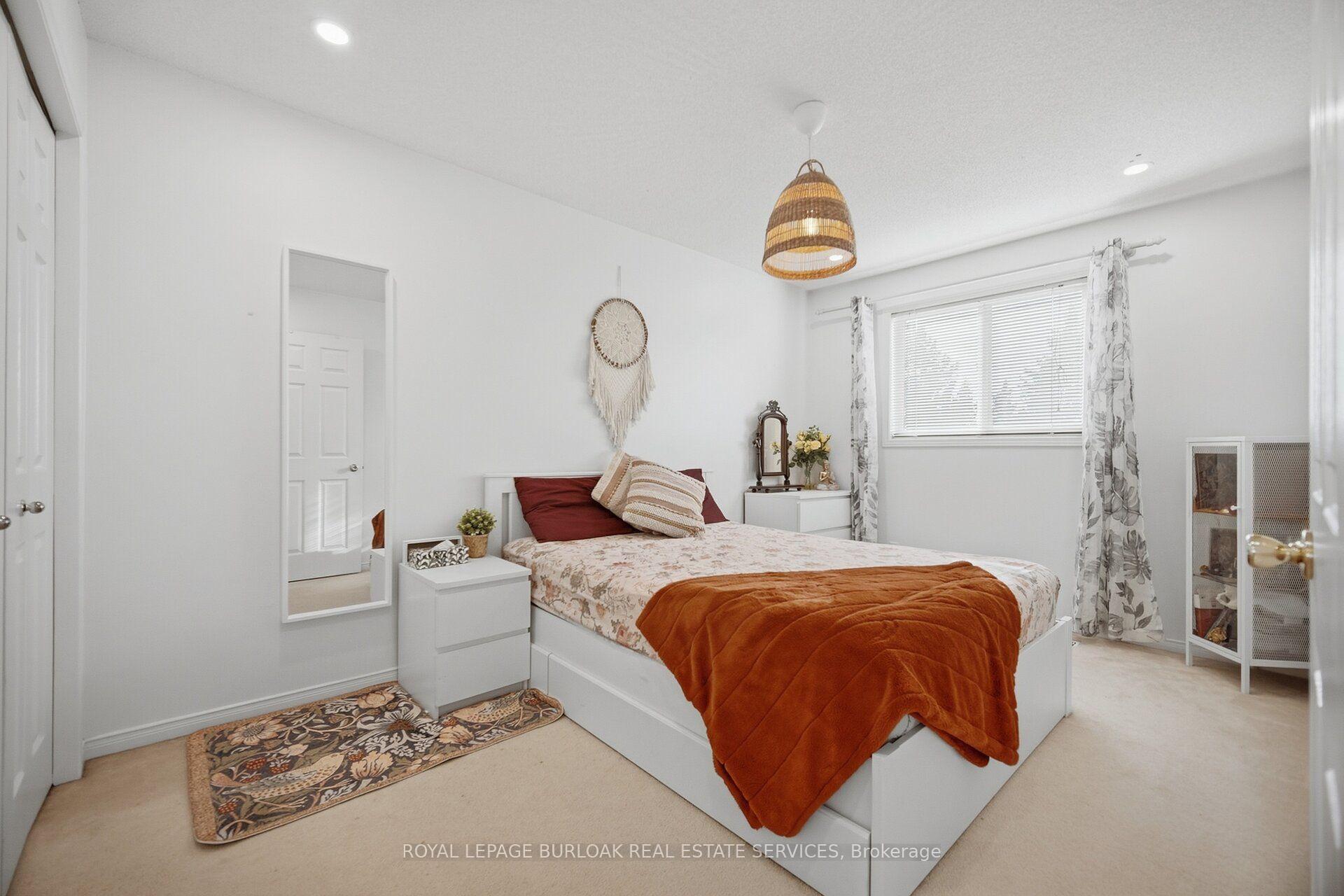Photo 28 of 842 Upper Kenilworth Avenue, Hamilton, Lisgar — HOMEH