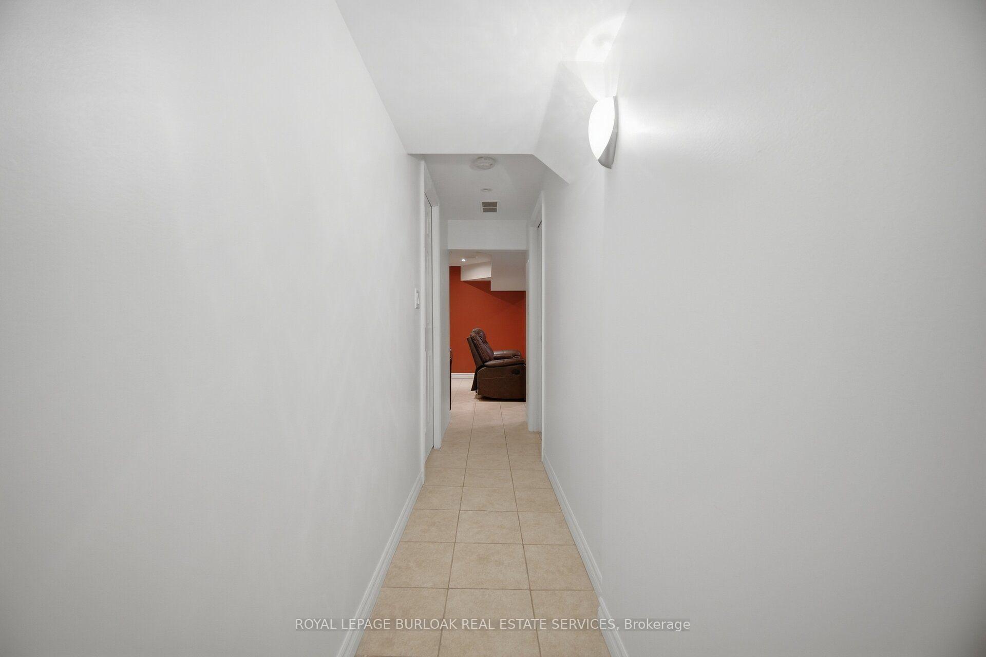 Photo 33 of 842 Upper Kenilworth Avenue, Hamilton, Lisgar — HOMEH