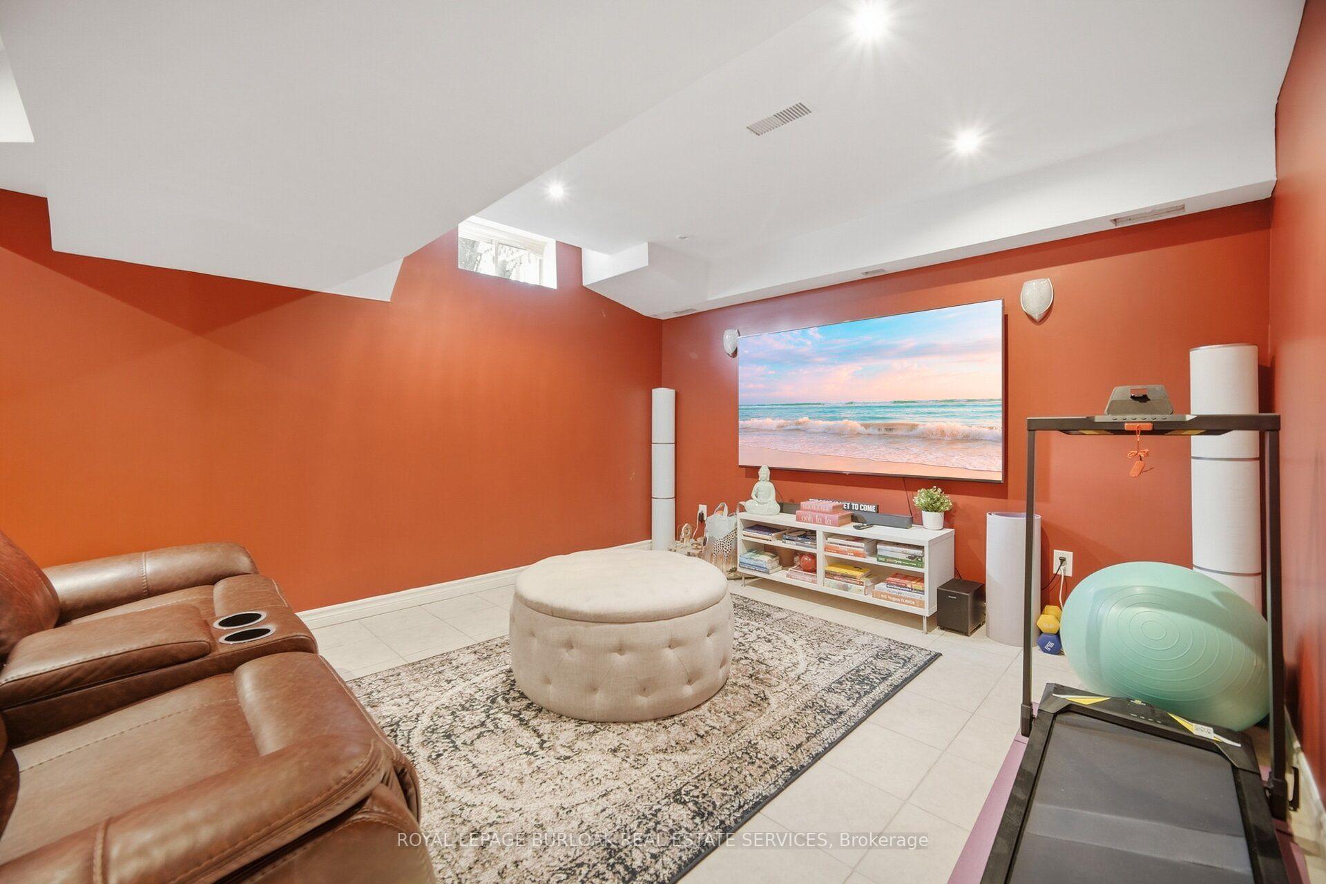 Photo 35 of 842 Upper Kenilworth Avenue, Hamilton, Lisgar — HOMEH
