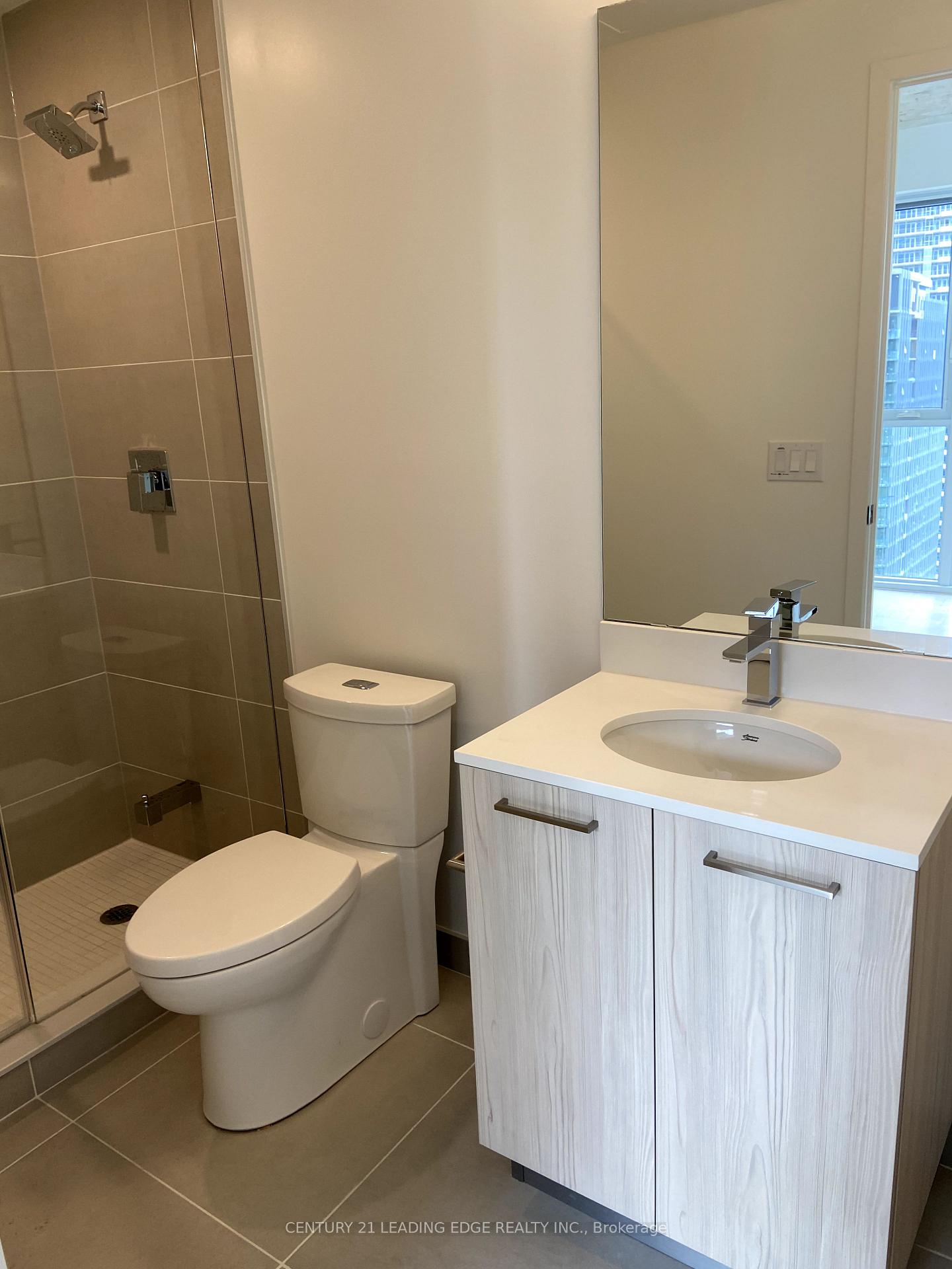 Photo 8 of Unit 2703, 65 Mutual Street, Toronto, Church-Yonge Corridor — HOMEH