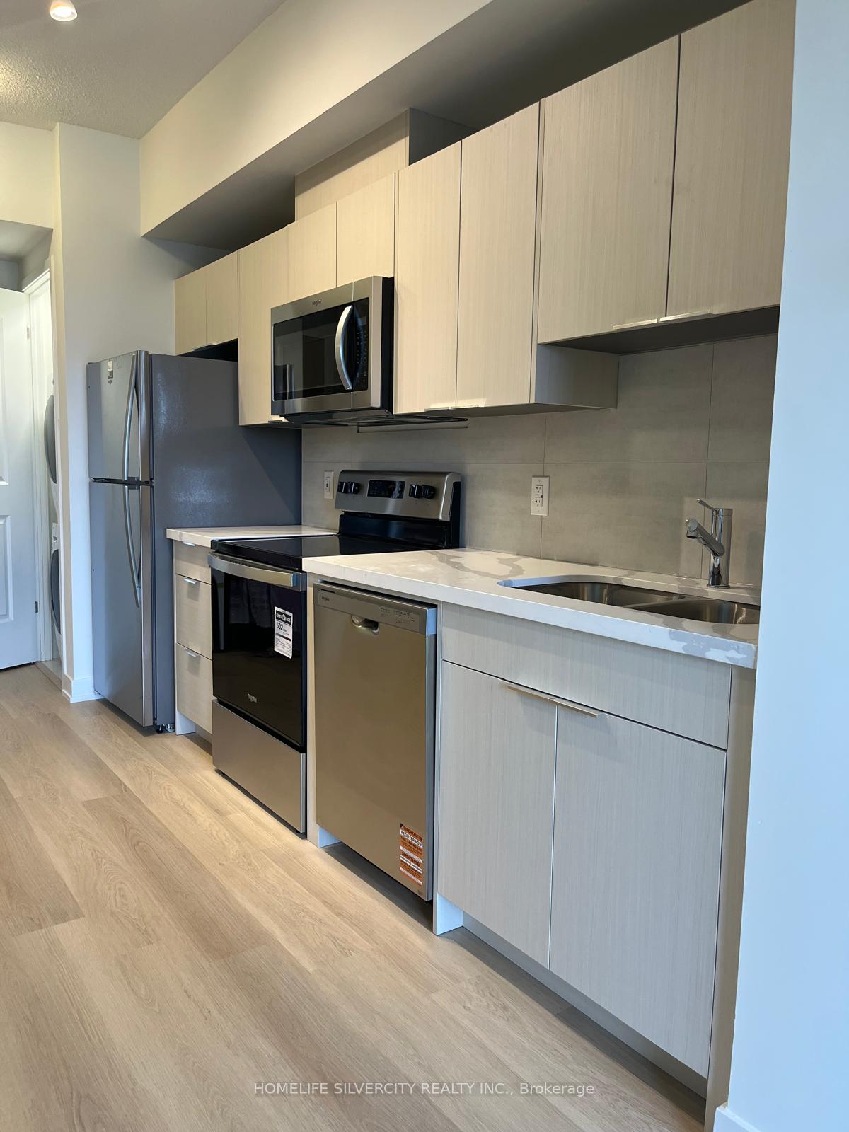 Photo 3 of Unit 502, 2825 Jane Street, North York, Glenfield-Jane Heights — HOMEH