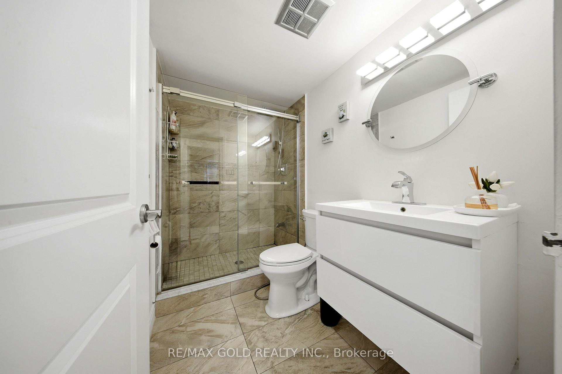 Photo 24 of Unit 2701, 8 Lisa Street, Brampton, Queen Street Corridor — HOMEH