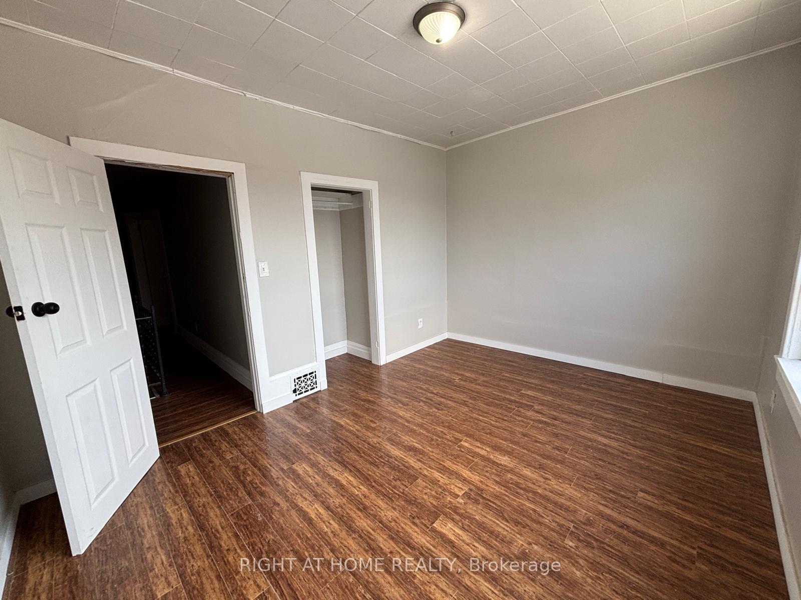 Photo 7 of Unit Upper, 505 Oakwood Avenue, Toronto, Oakwood Village — HOMEH