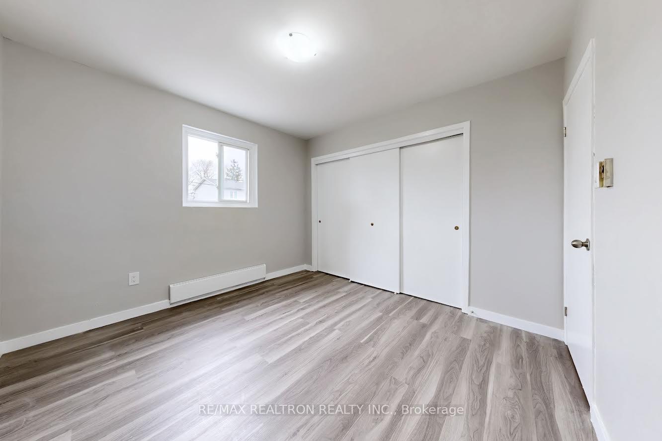 Photo 16 of Unit 3, 362 Elgin Court, Oshawa, McLaughlin — HOMEH
