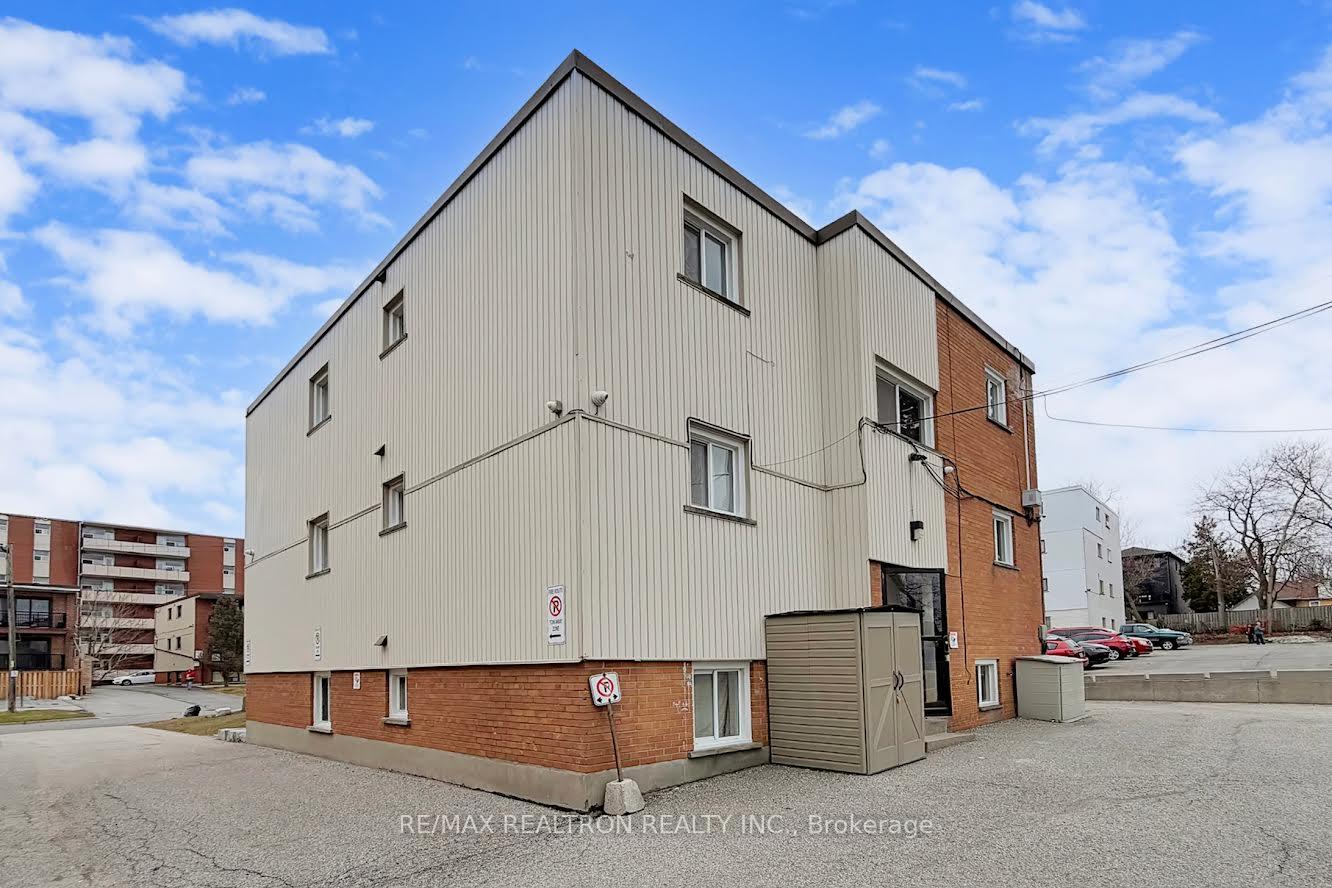 Photo 25 of Unit 3, 362 Elgin Court, Oshawa, McLaughlin — HOMEH