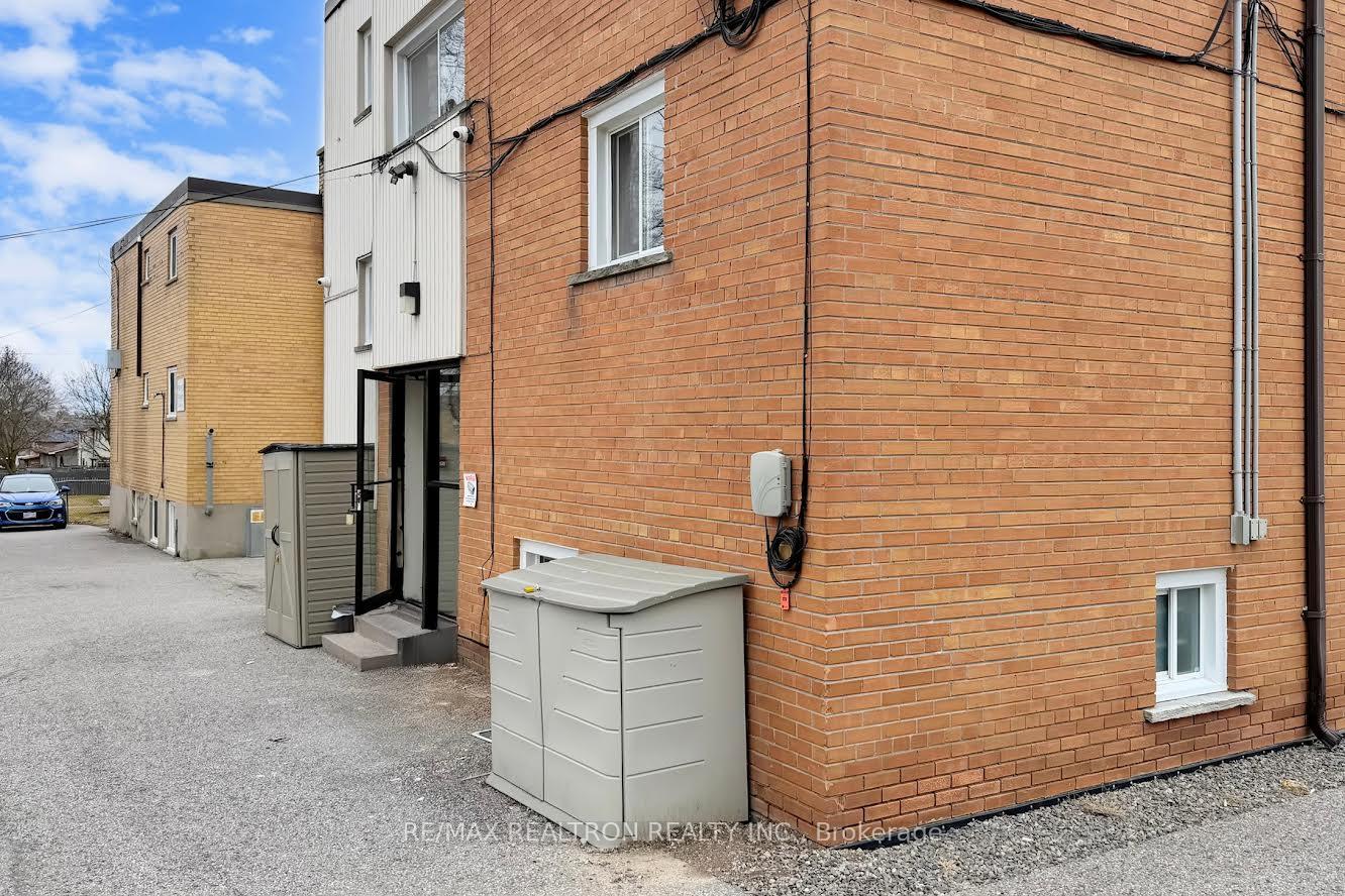 Photo 26 of Unit 3, 362 Elgin Court, Oshawa, McLaughlin — HOMEH