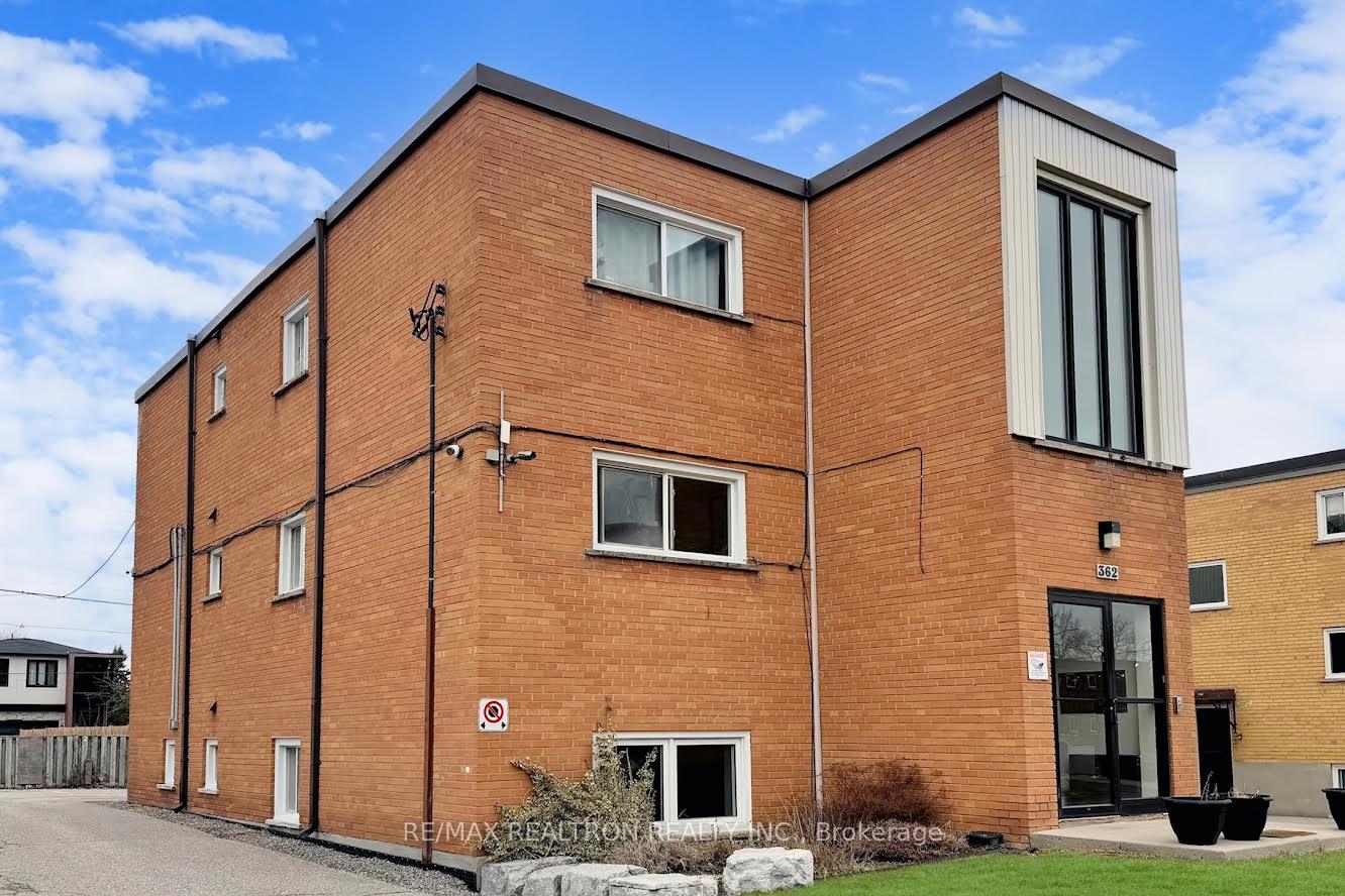 Photo 27 of Unit 3, 362 Elgin Court, Oshawa, McLaughlin — HOMEH