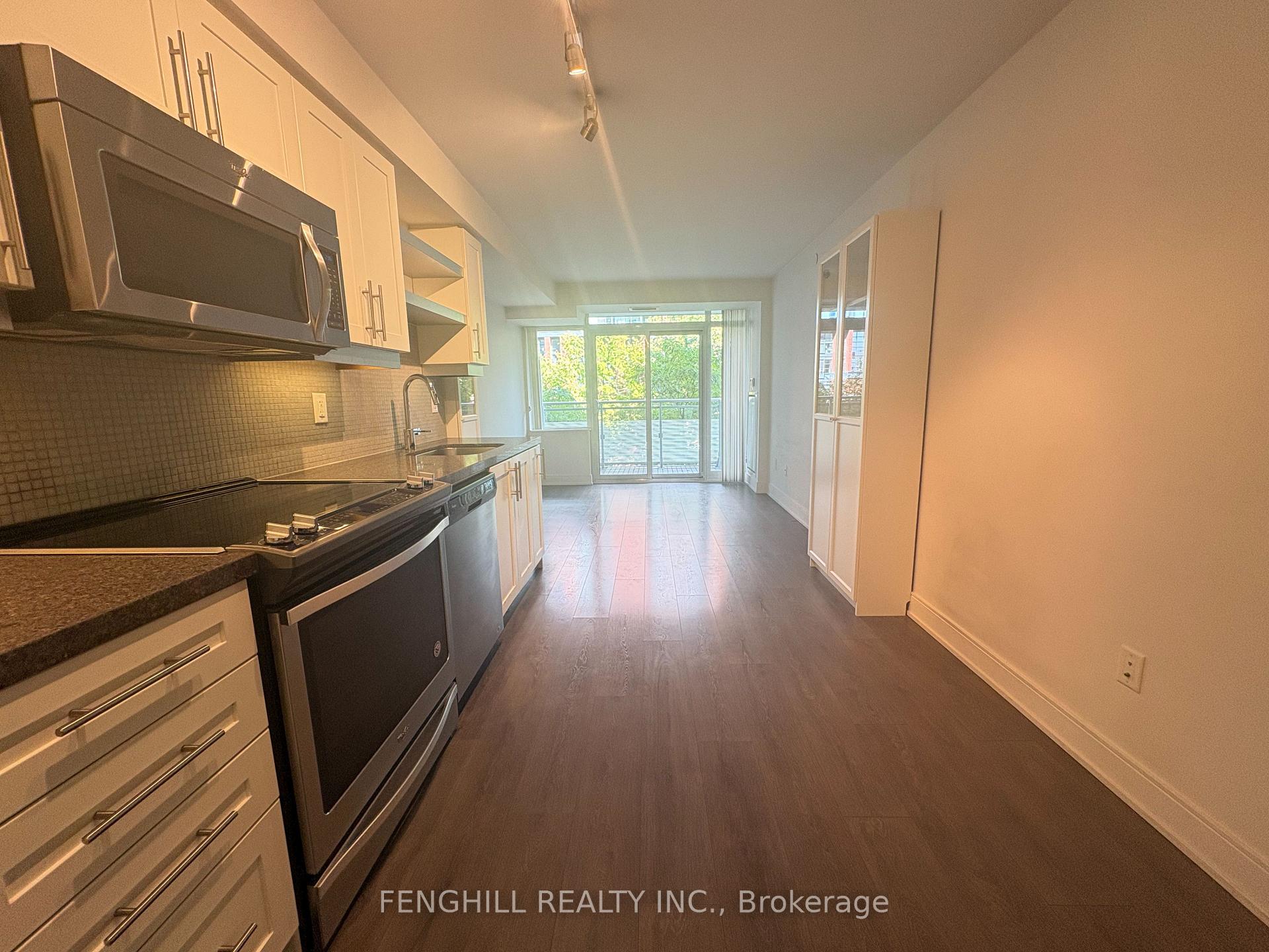 Photo 2 of Unit 322, 525 Adelaide Street W, Toronto, Waterfront Communities — HOMEH