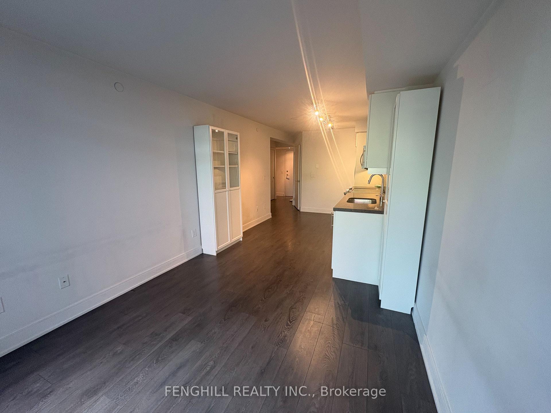 Photo 3 of Unit 322, 525 Adelaide Street W, Toronto, Waterfront Communities — HOMEH