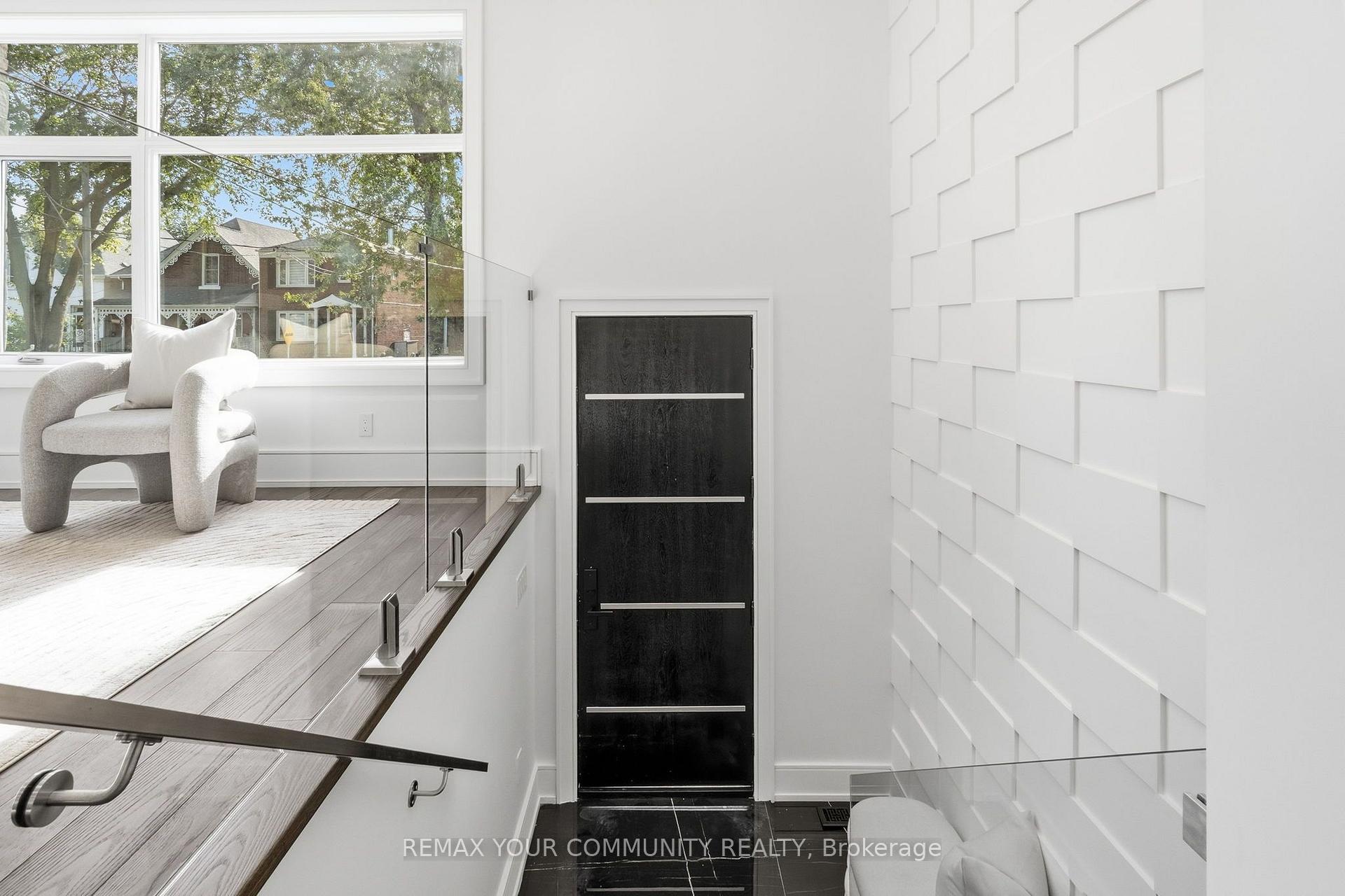 Photo 6 of 49 Wayland Avenue, Toronto, East End-Danforth — HOMEH