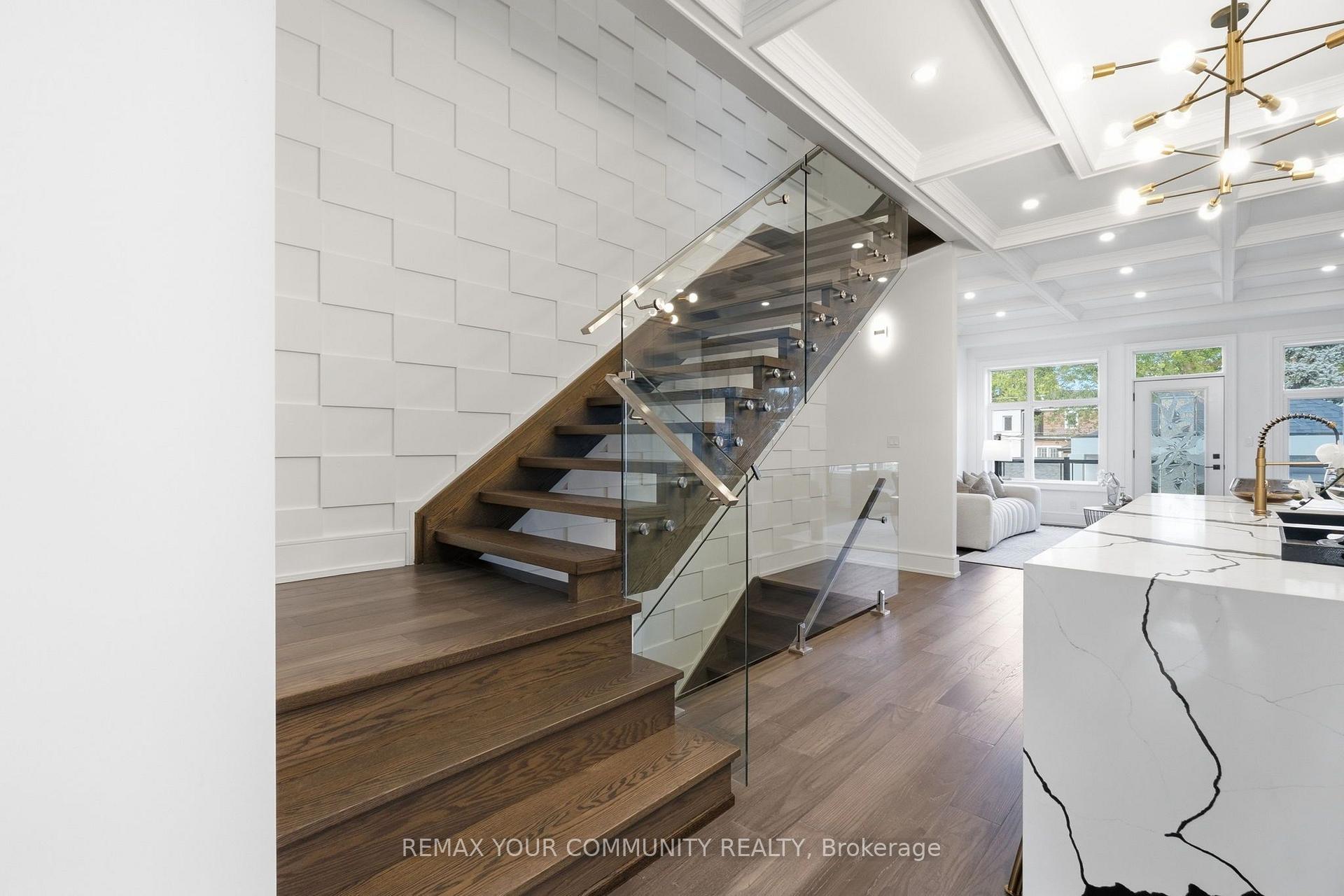 Photo 19 of 49 Wayland Avenue, Toronto, East End-Danforth — HOMEH