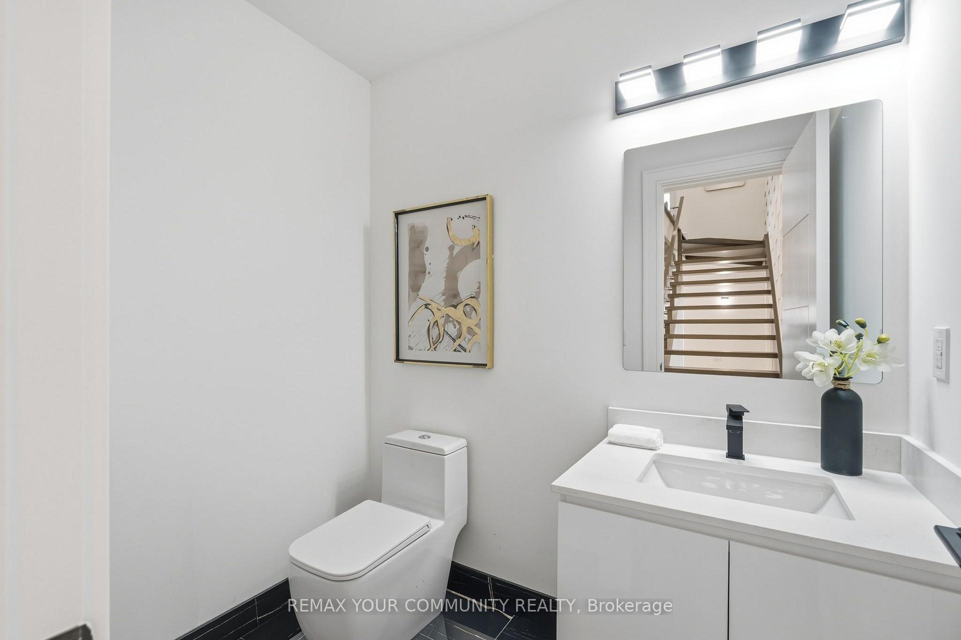 Photo 20 of 49 Wayland Avenue, Toronto, East End-Danforth — HOMEH
