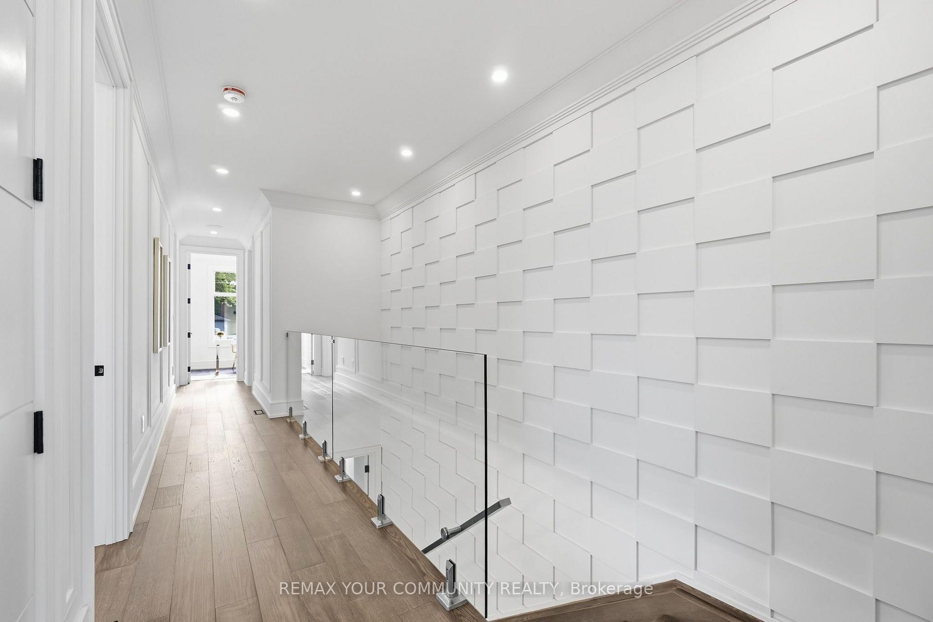 Photo 21 of 49 Wayland Avenue, Toronto, East End-Danforth — HOMEH